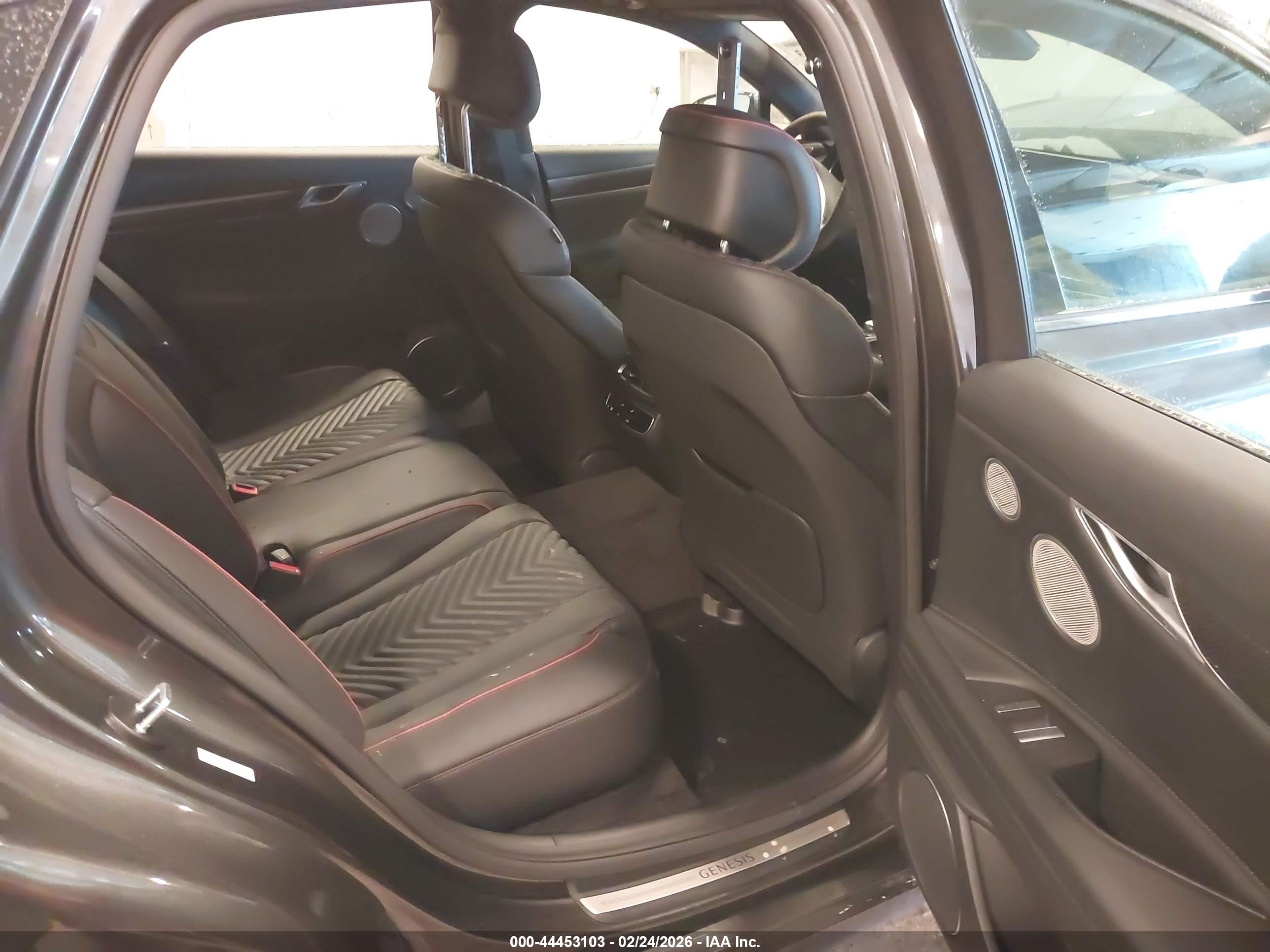 GENESIS G80 image 8