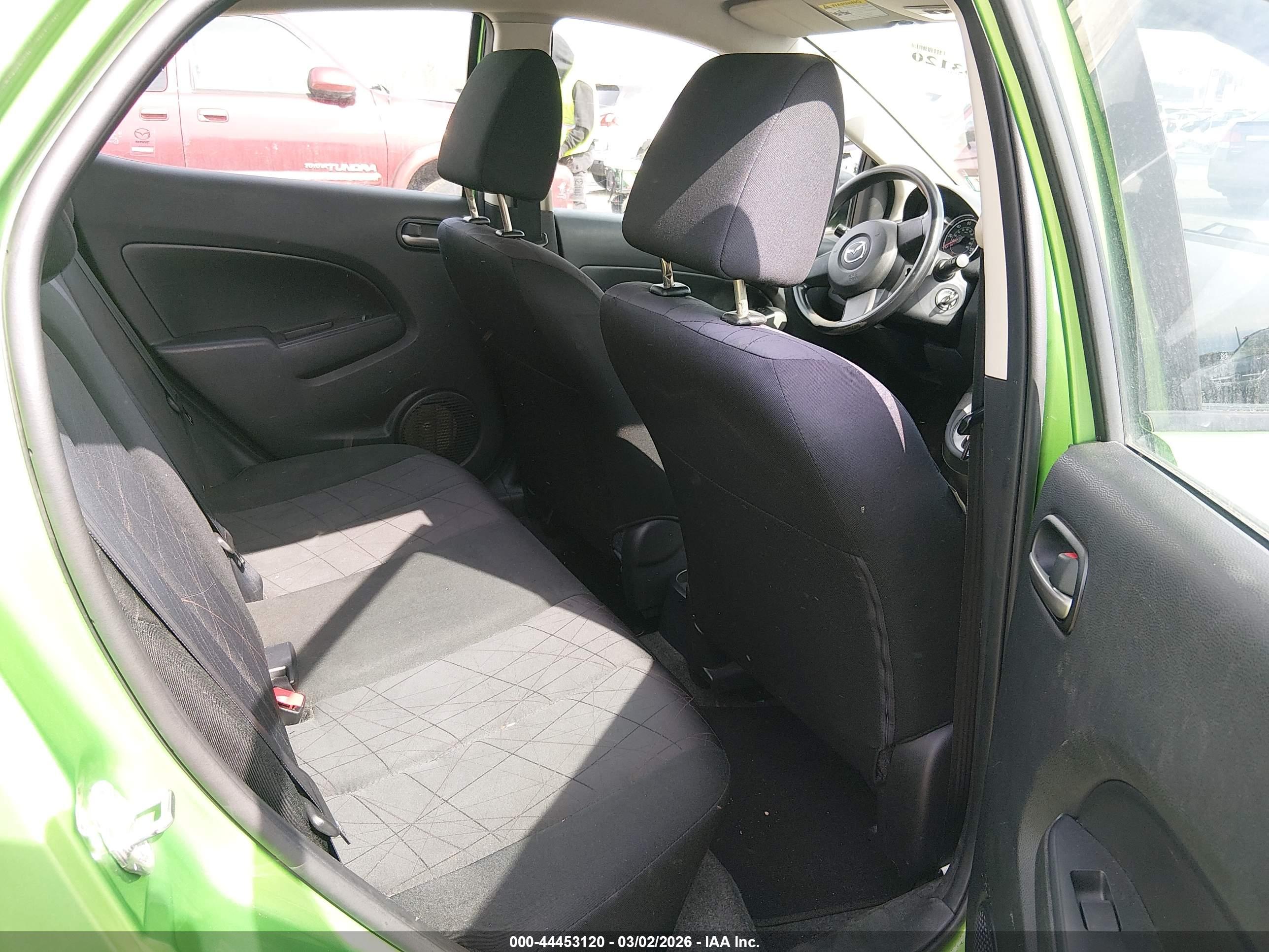 MAZDA MAZDA2 image 8