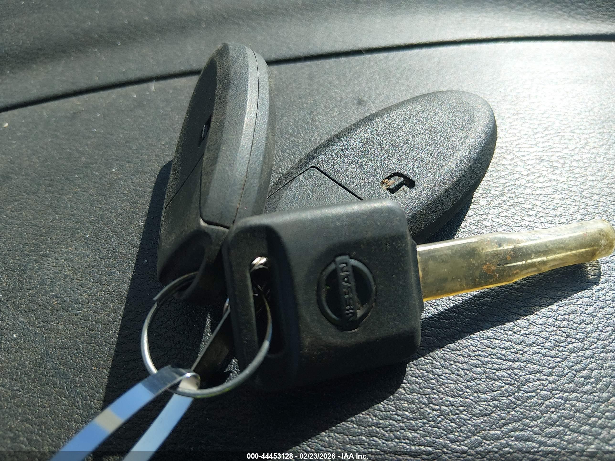 NISSAN FRONTIER image 11