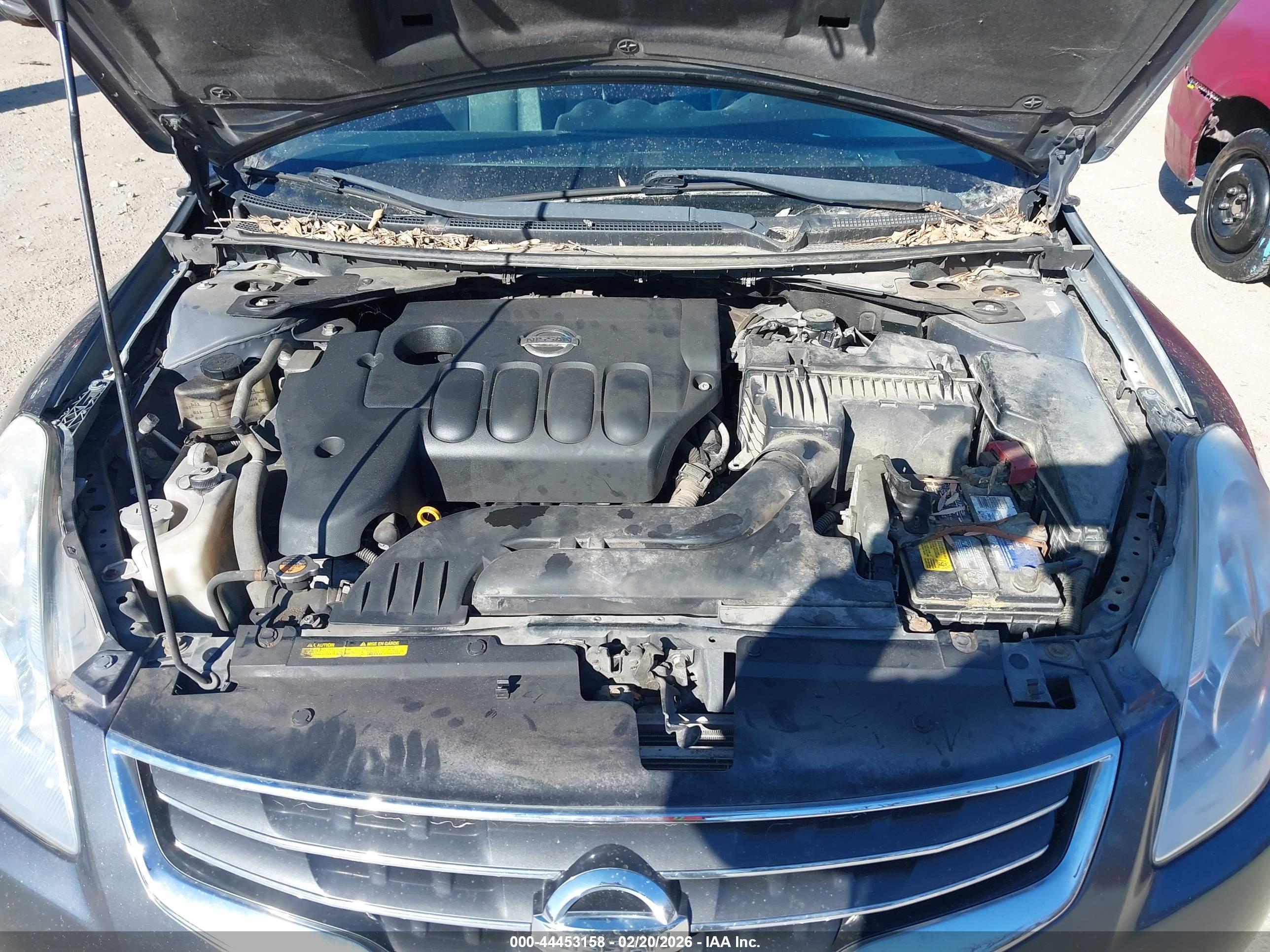 NISSAN ALTIMA image 10