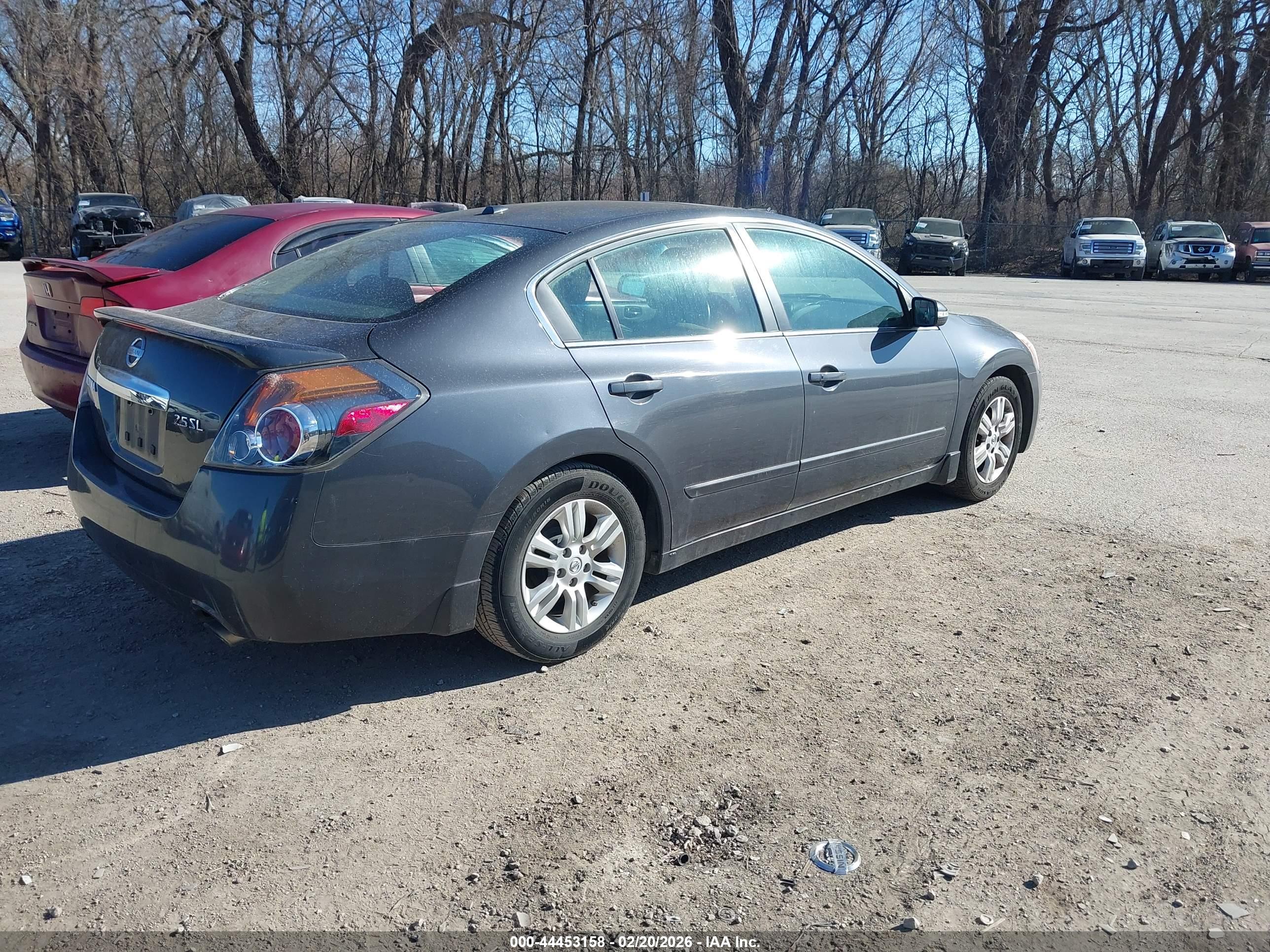 NISSAN ALTIMA image 4
