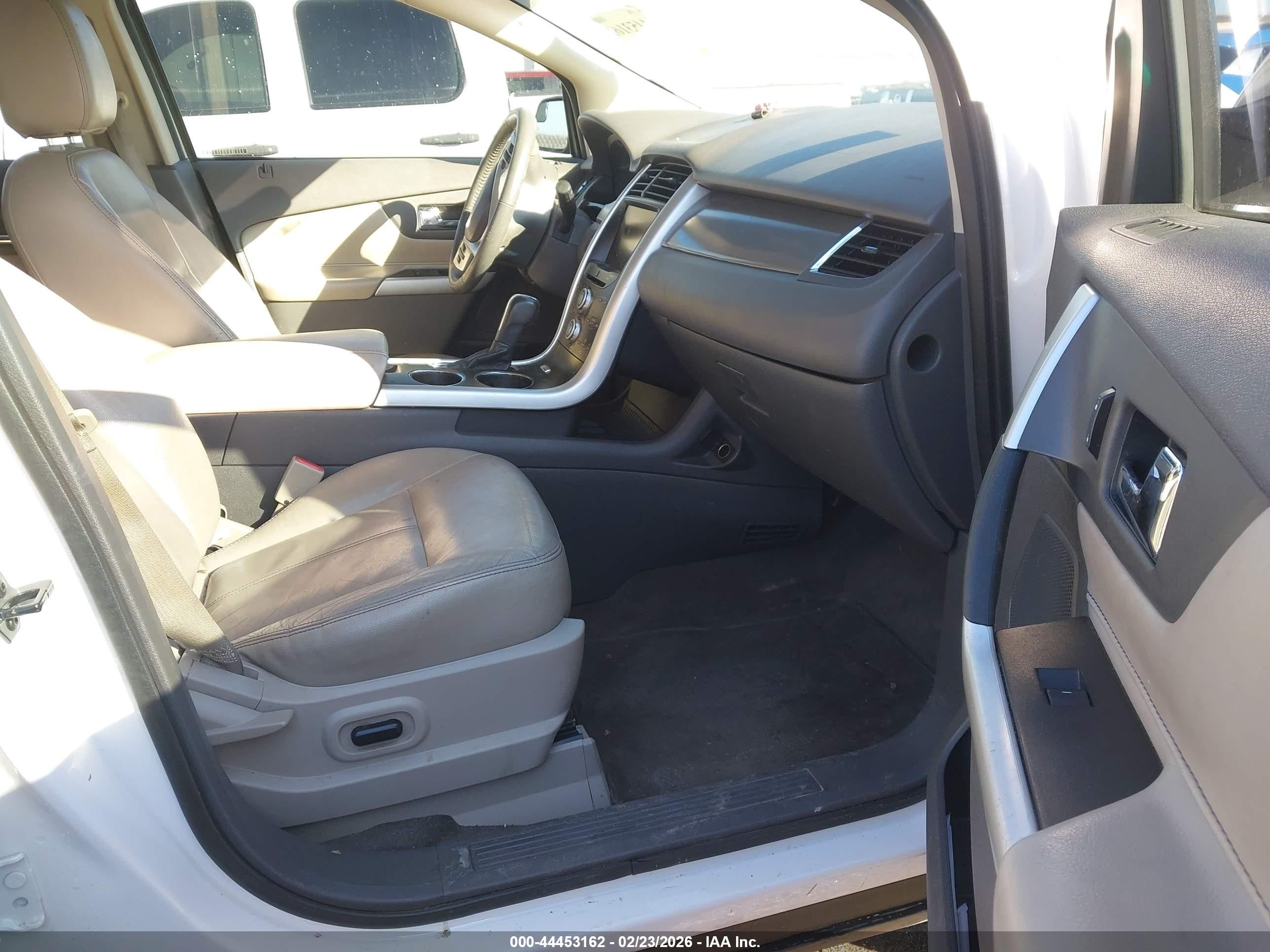 FORD EDGE image 5