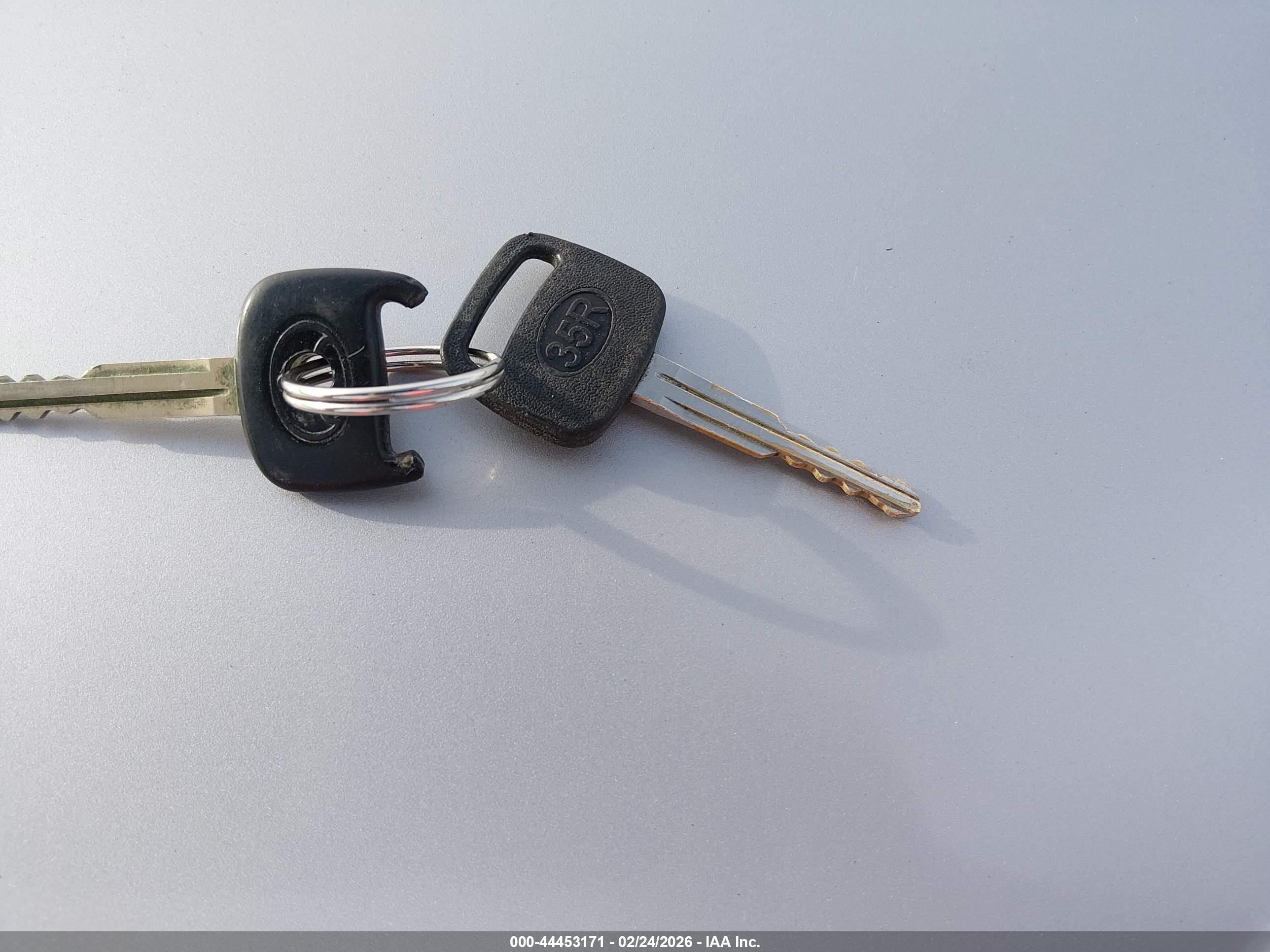 TOYOTA CAMRY image 11