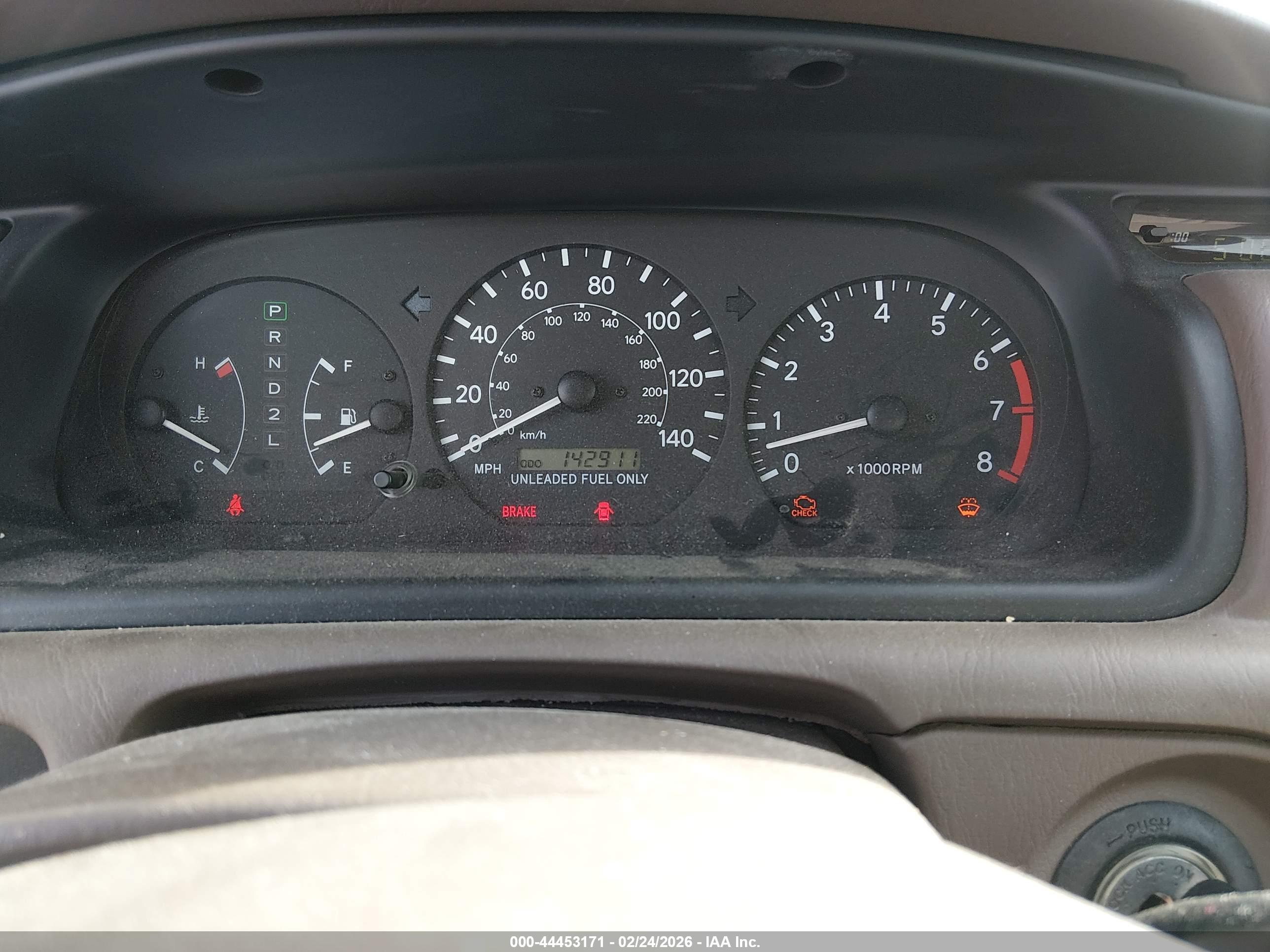 TOYOTA CAMRY image 7