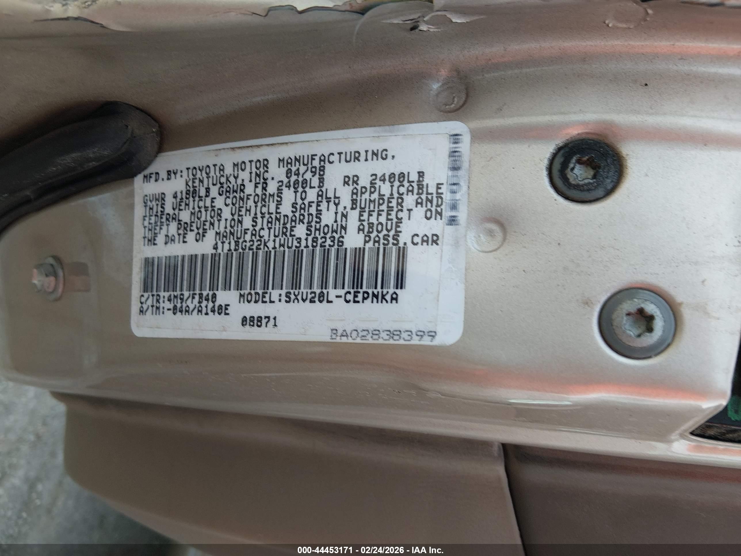 TOYOTA CAMRY image 9