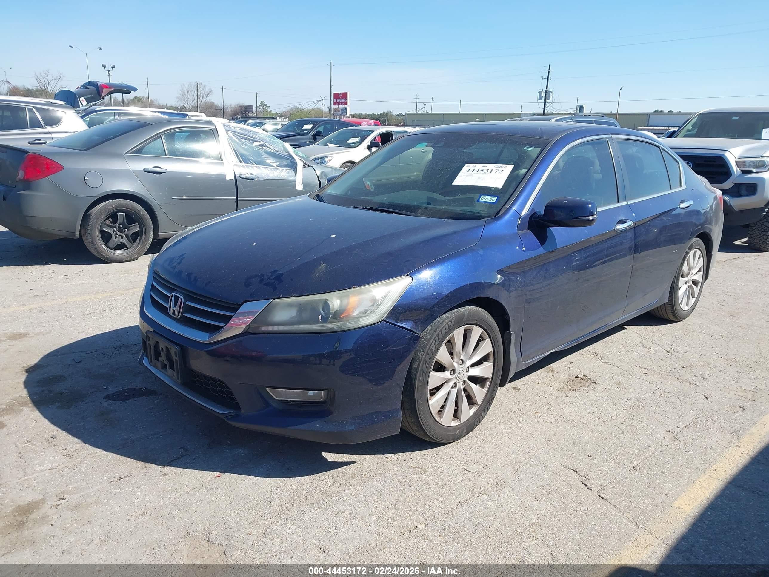 HONDA ACCORD image 2