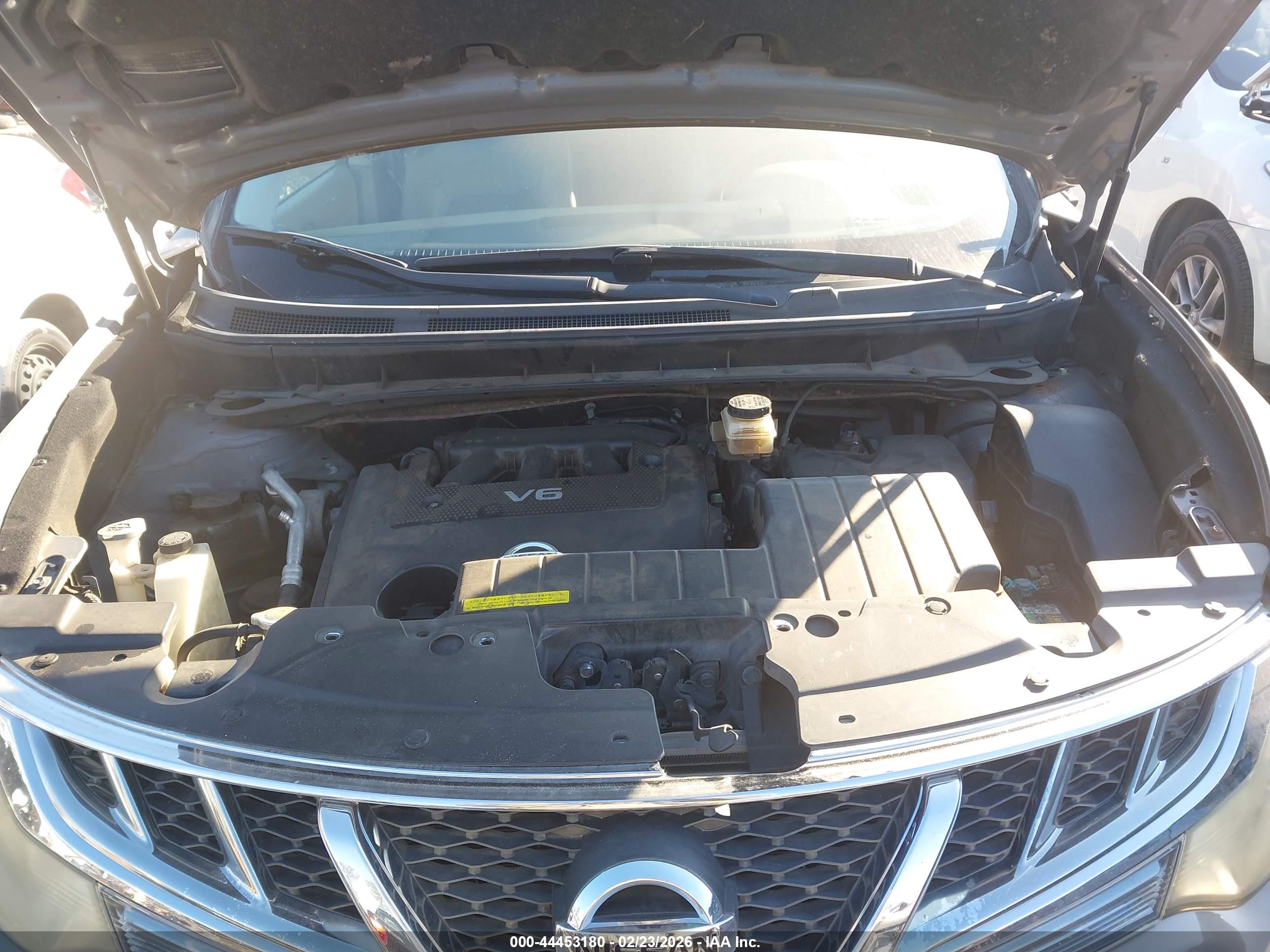 NISSAN MURANO image 10