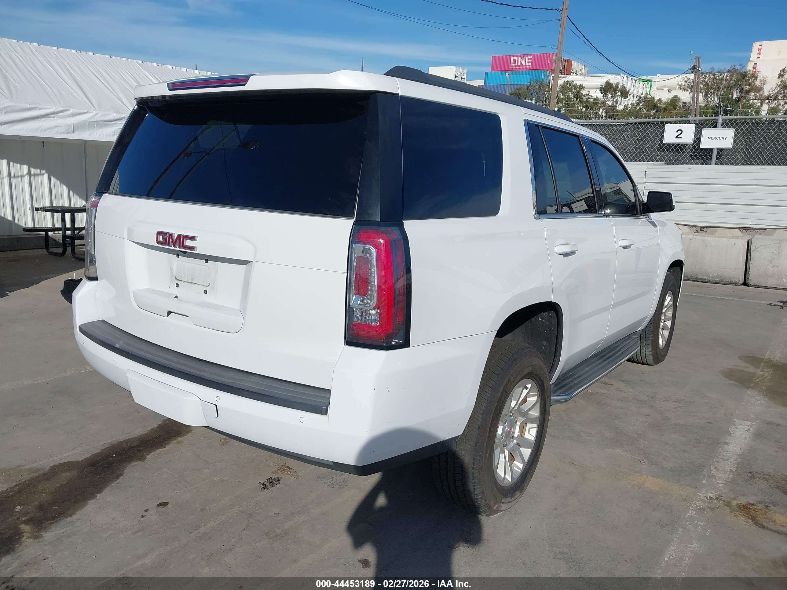 GMC YUKON image 4