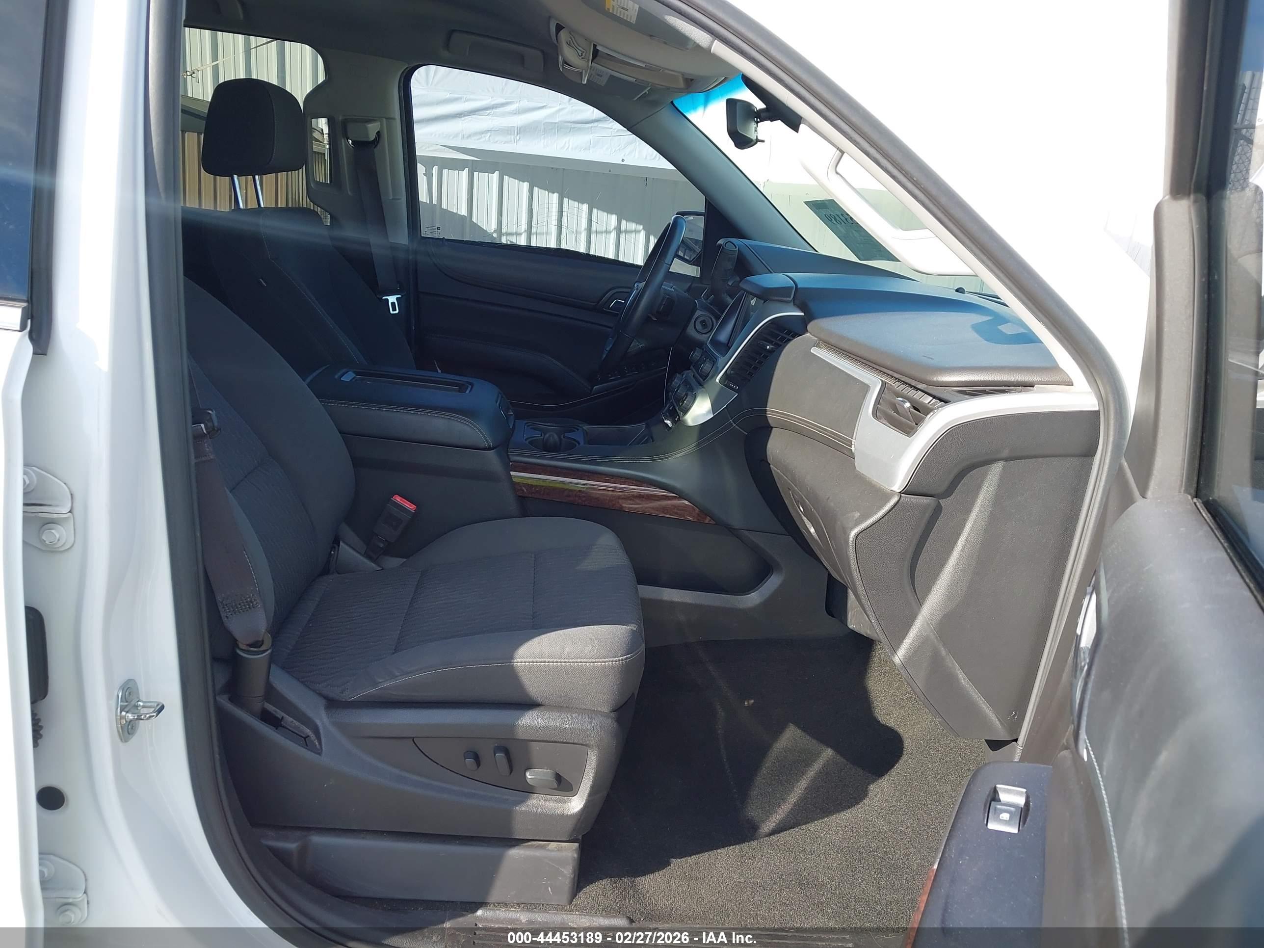 GMC YUKON image 5
