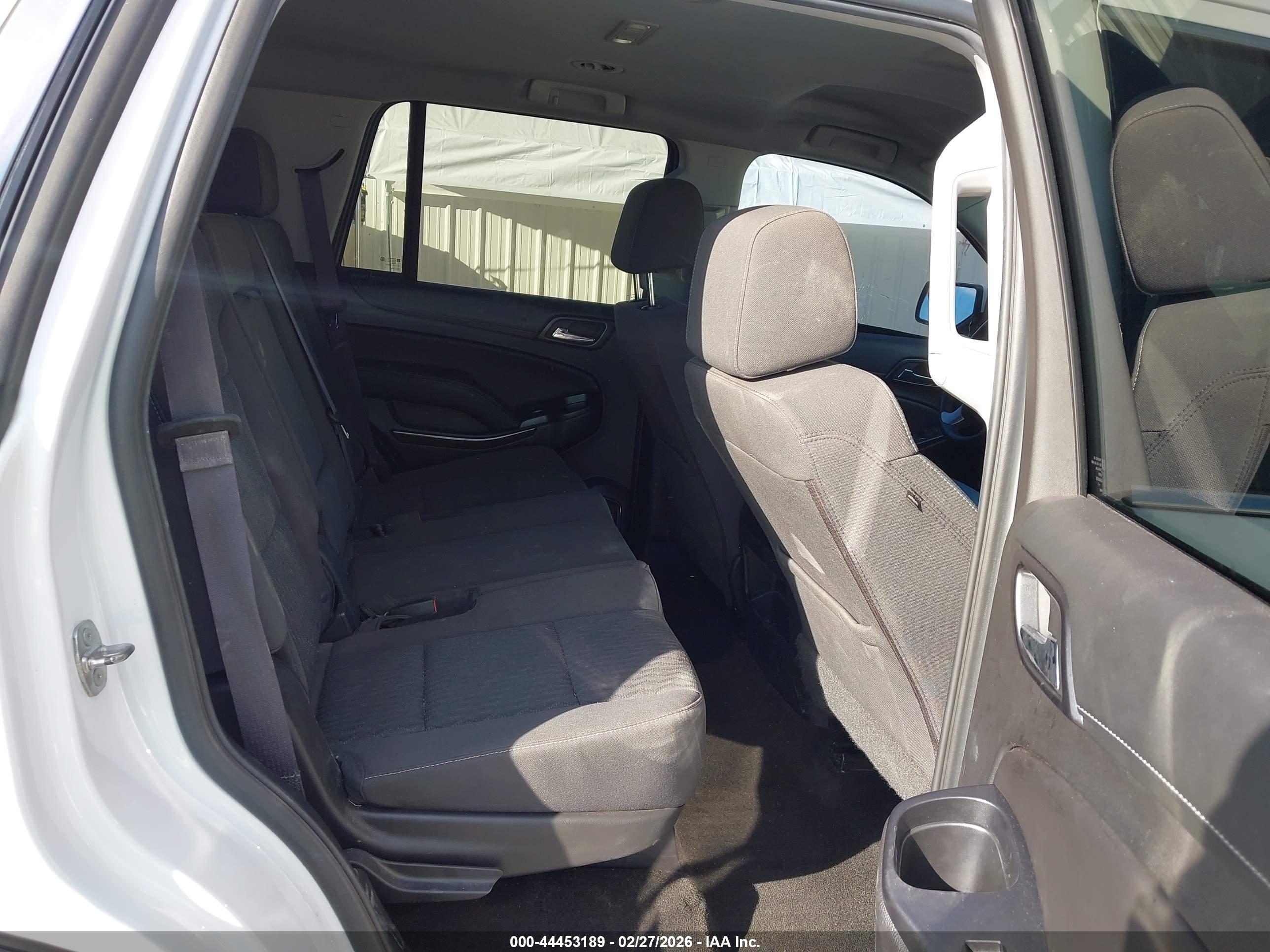GMC YUKON image 8