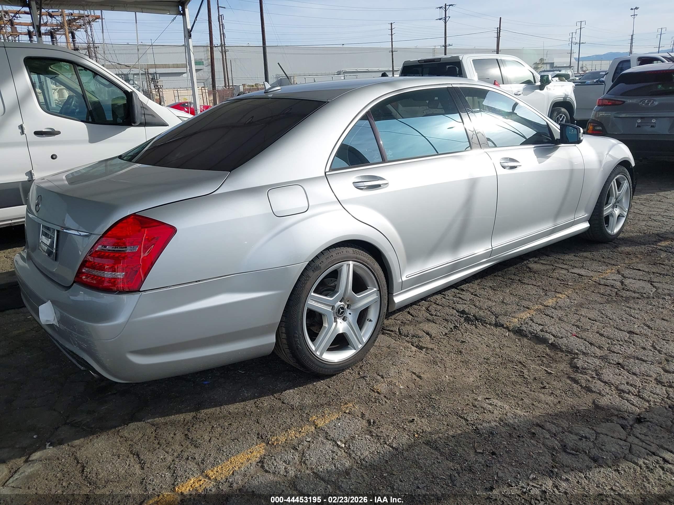 MERCEDES-BENZ S image 4