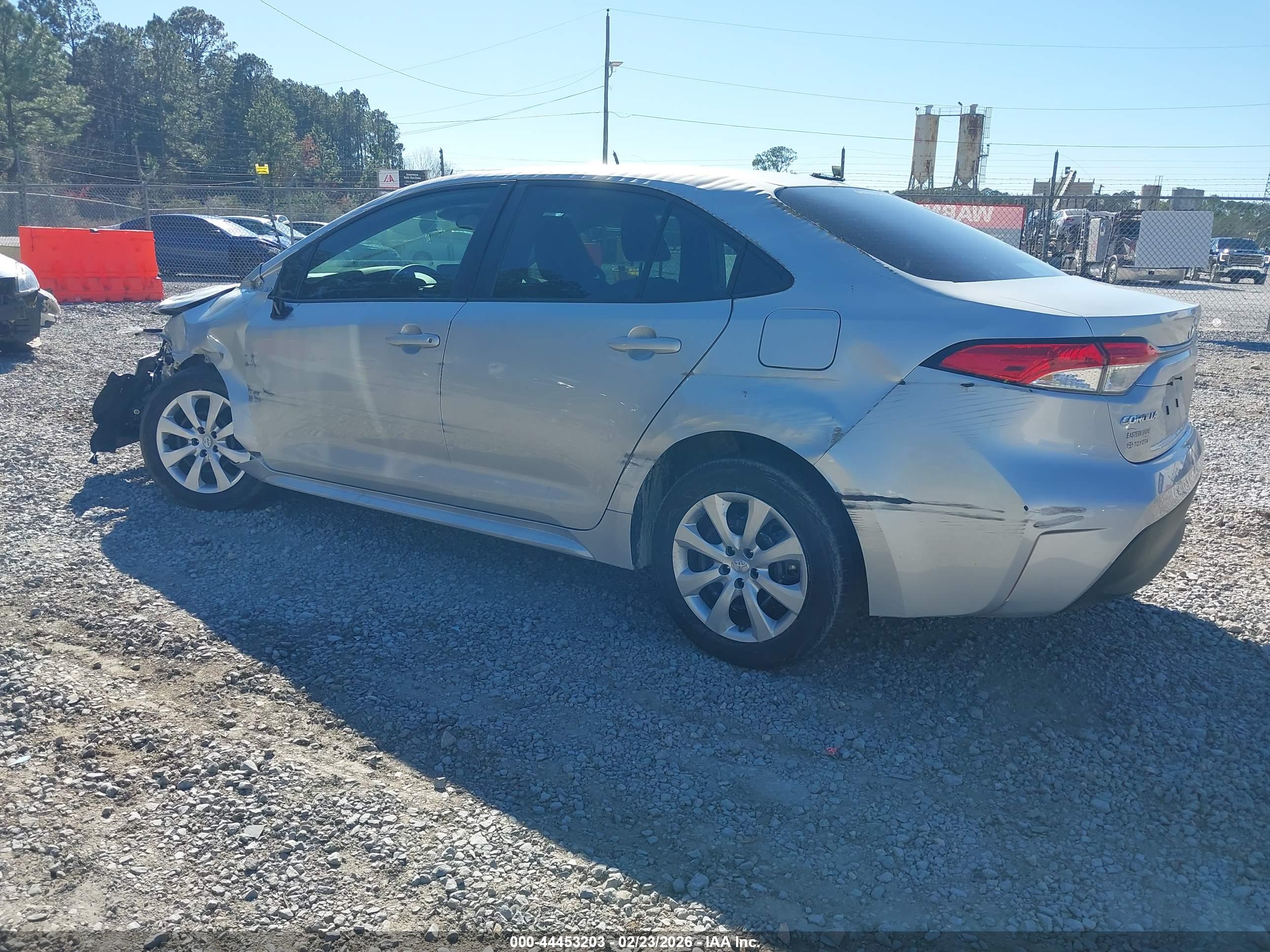 TOYOTA COROLLA image 3
