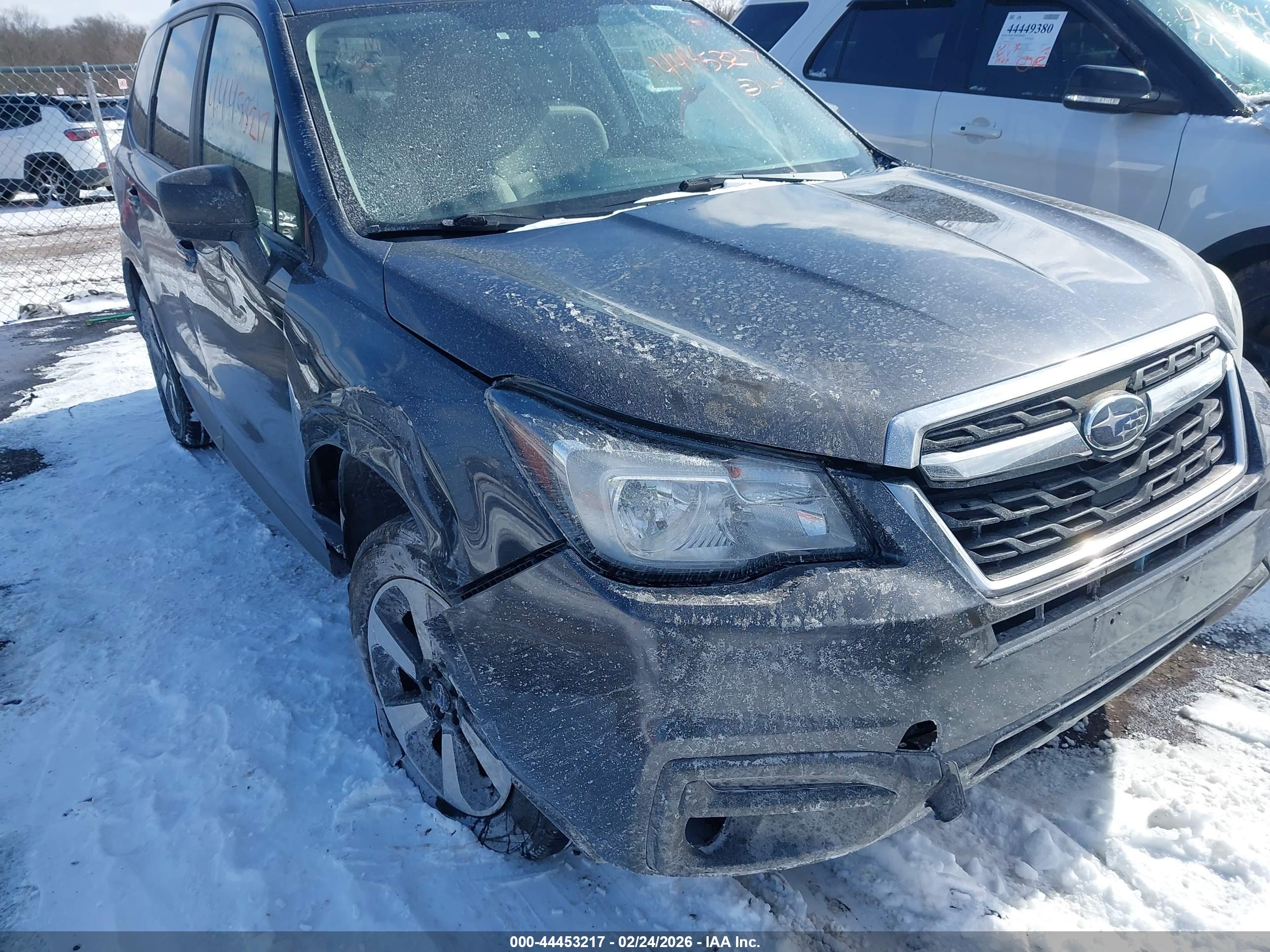 SUBARU FORESTER image 6