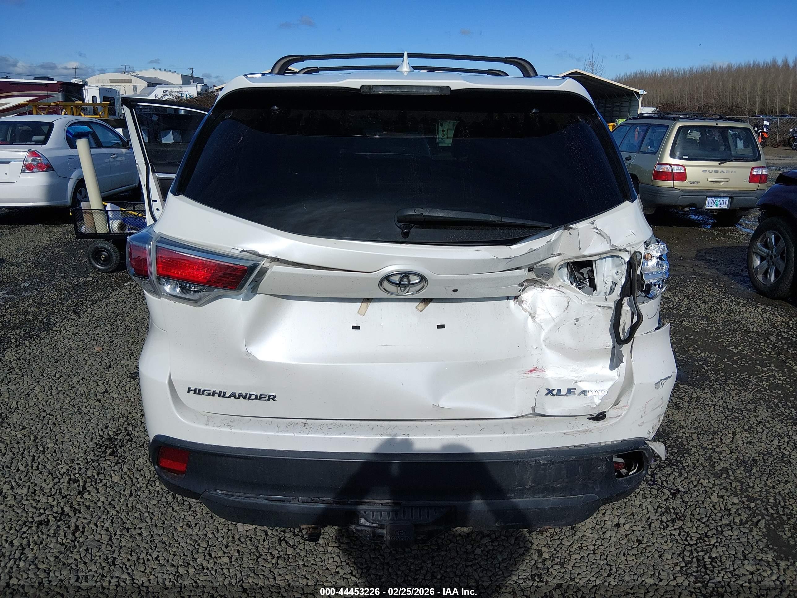 TOYOTA HIGHLANDER image 6