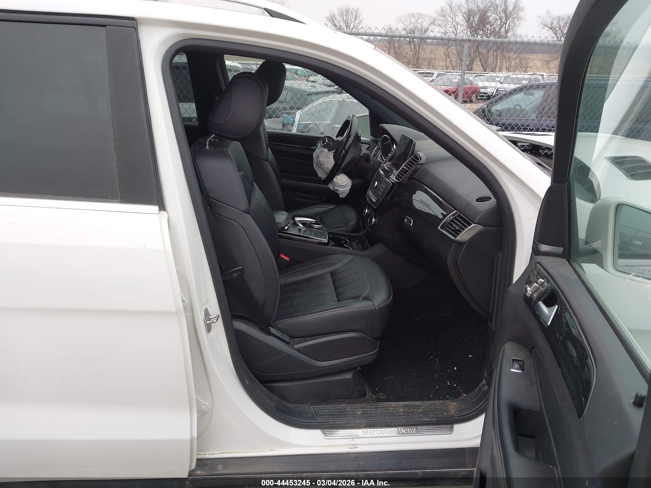 MERCEDES-BENZ GLE image 5