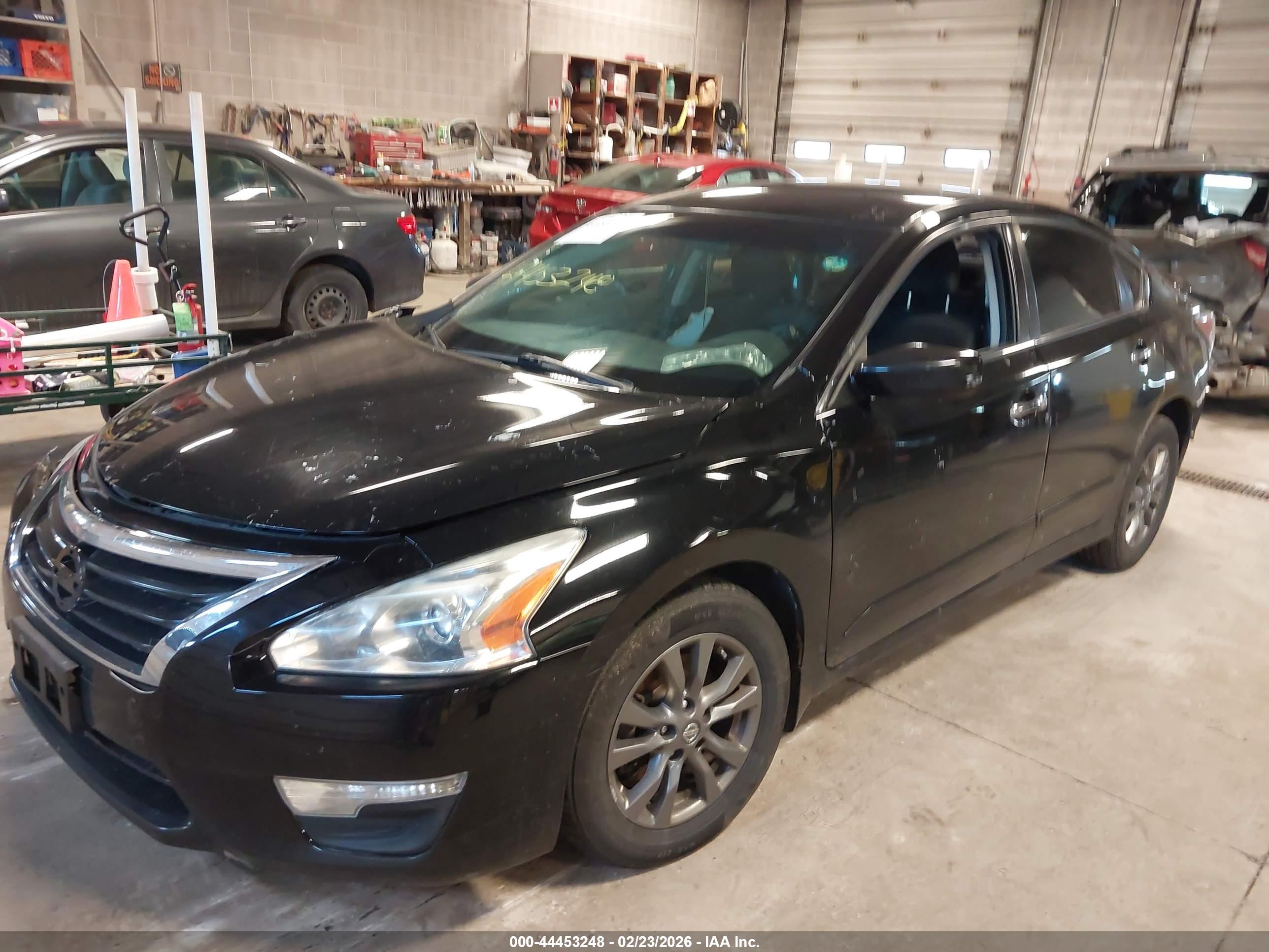 NISSAN ALTIMA image 2