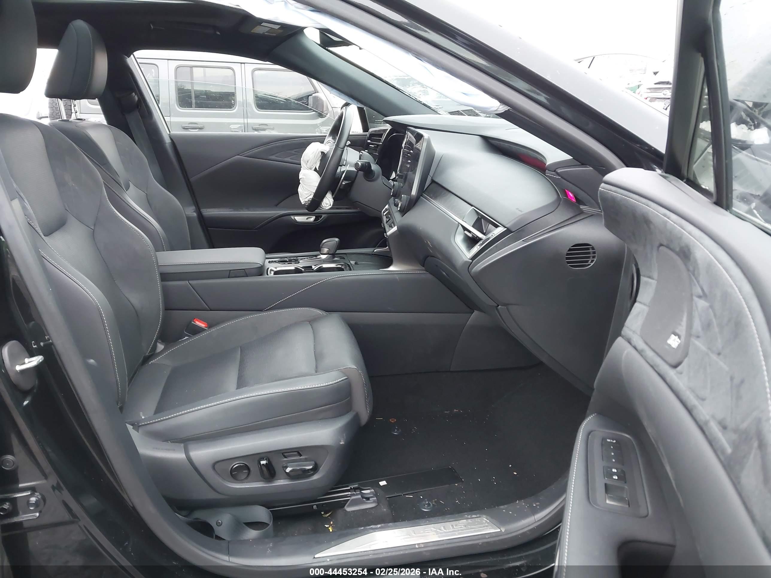LEXUS RX image 5