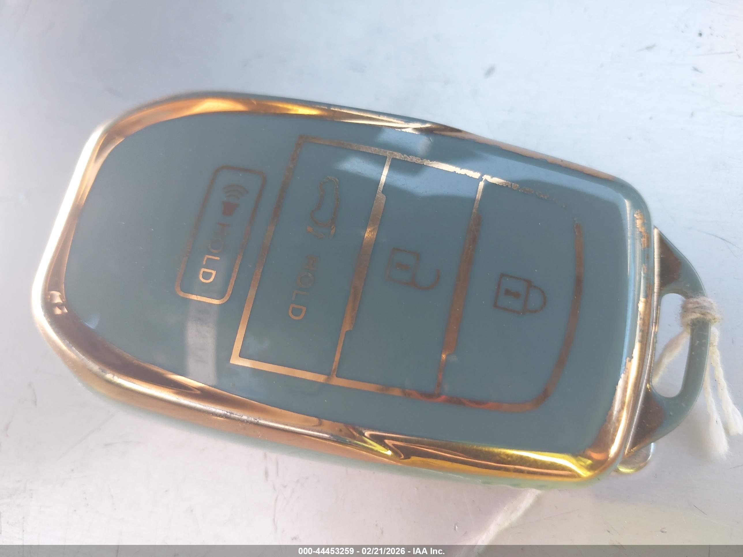 TOYOTA GRAND image 11