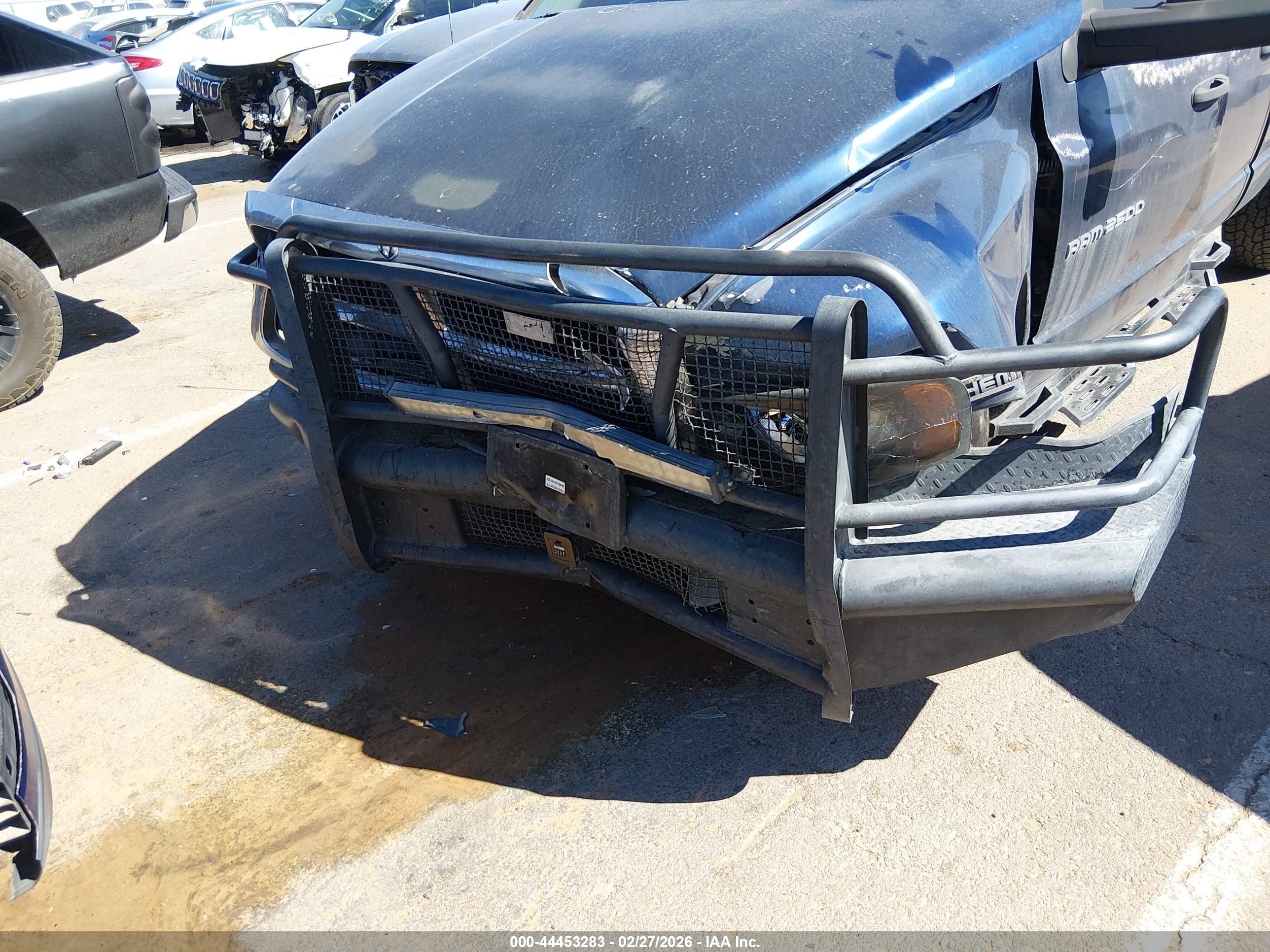 DODGE RAM image 6