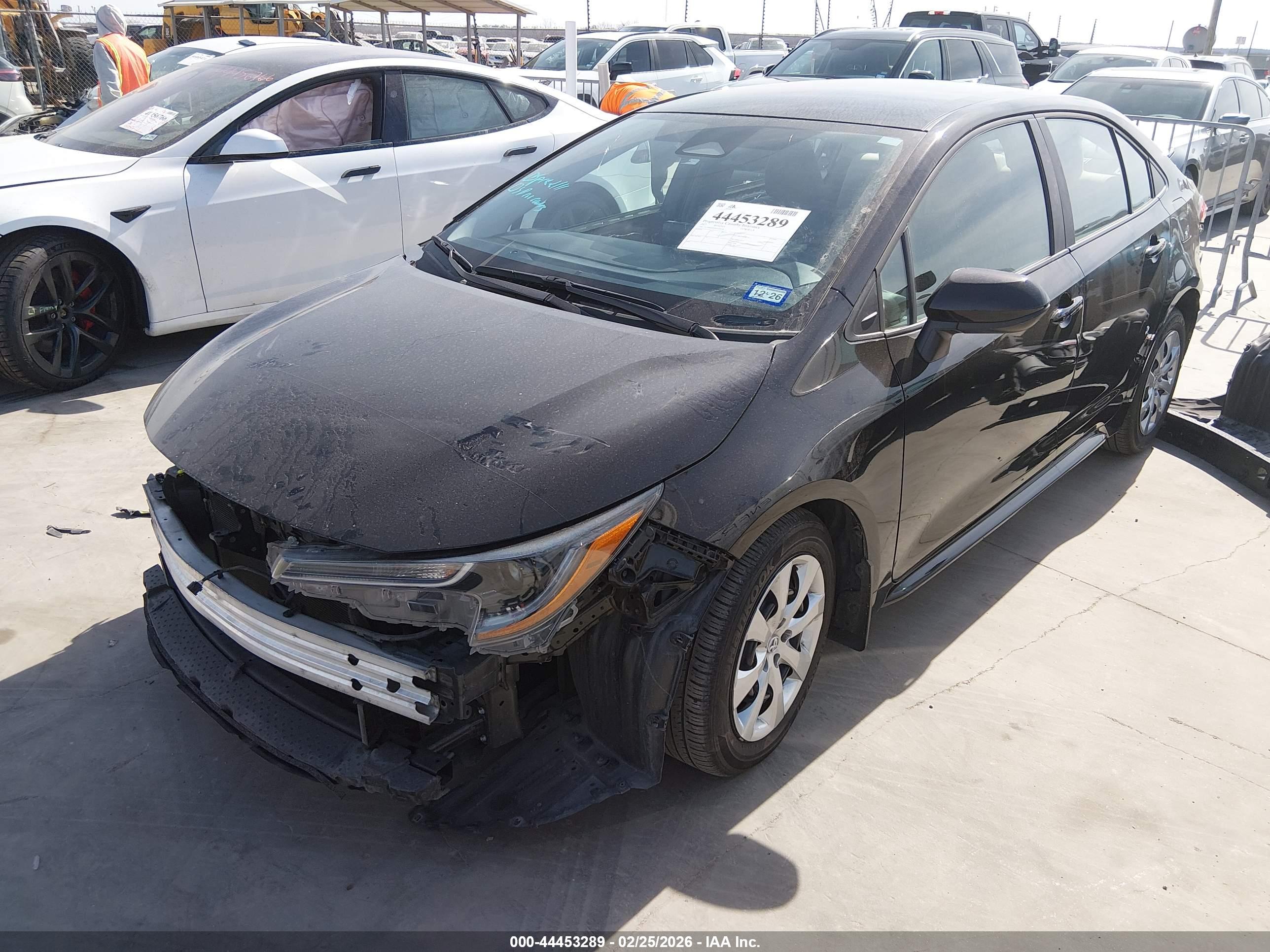 TOYOTA COROLLA image 2