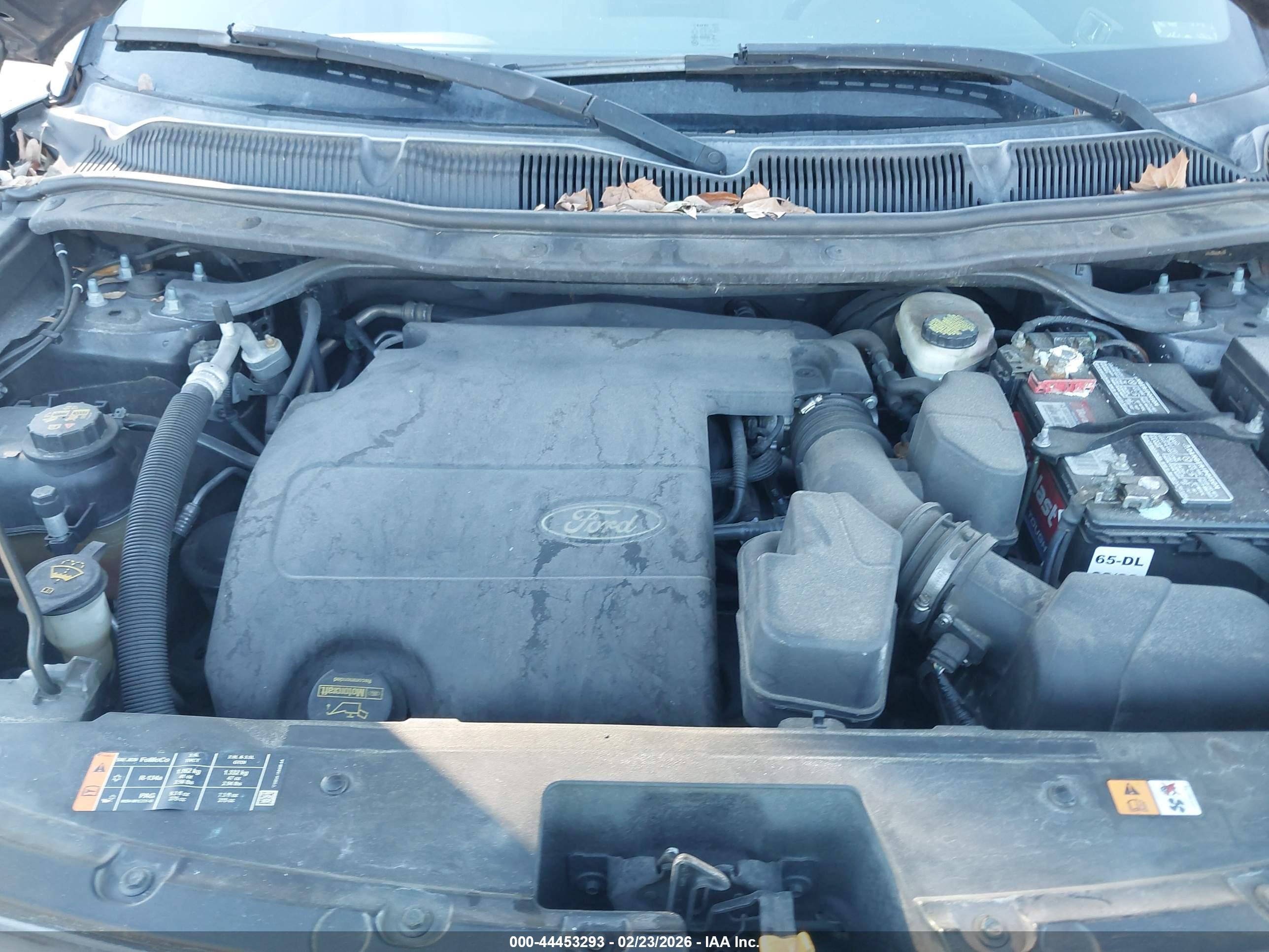 FORD EXPLORER image 10