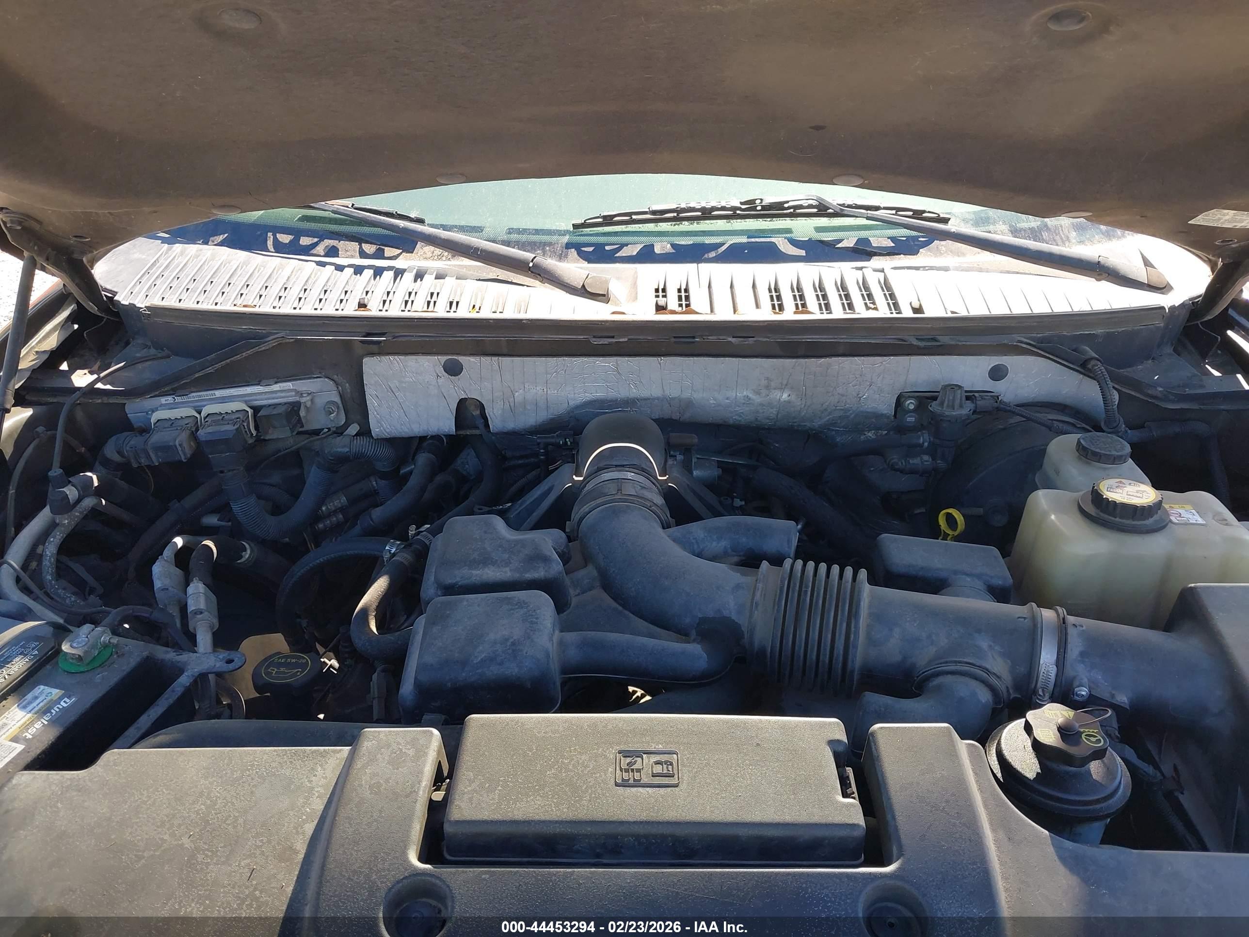 FORD EXPEDITION image 10