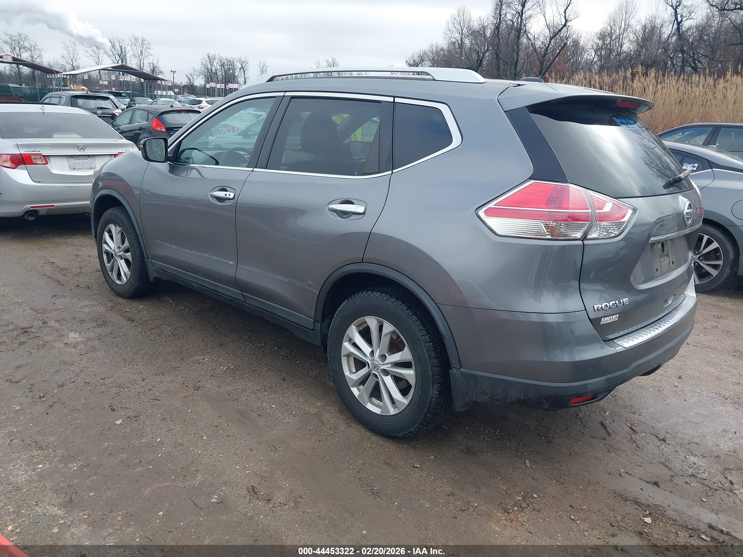 NISSAN ROGUE image 3