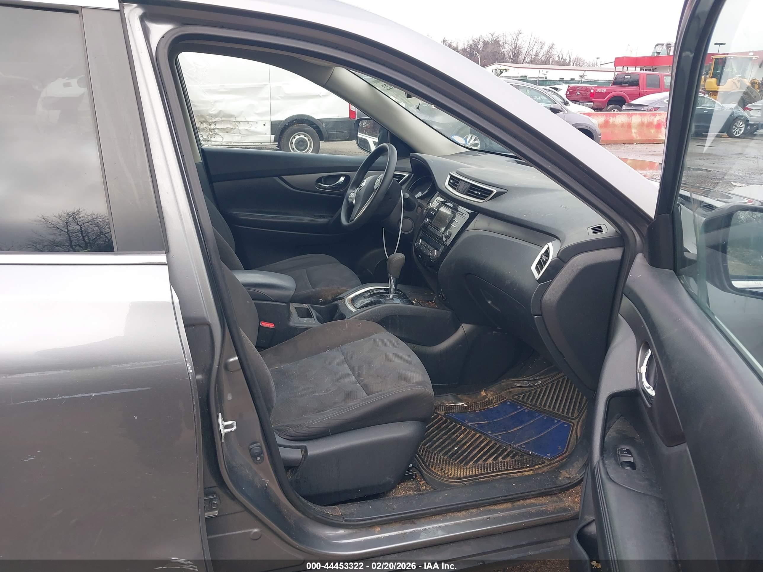 NISSAN ROGUE image 5