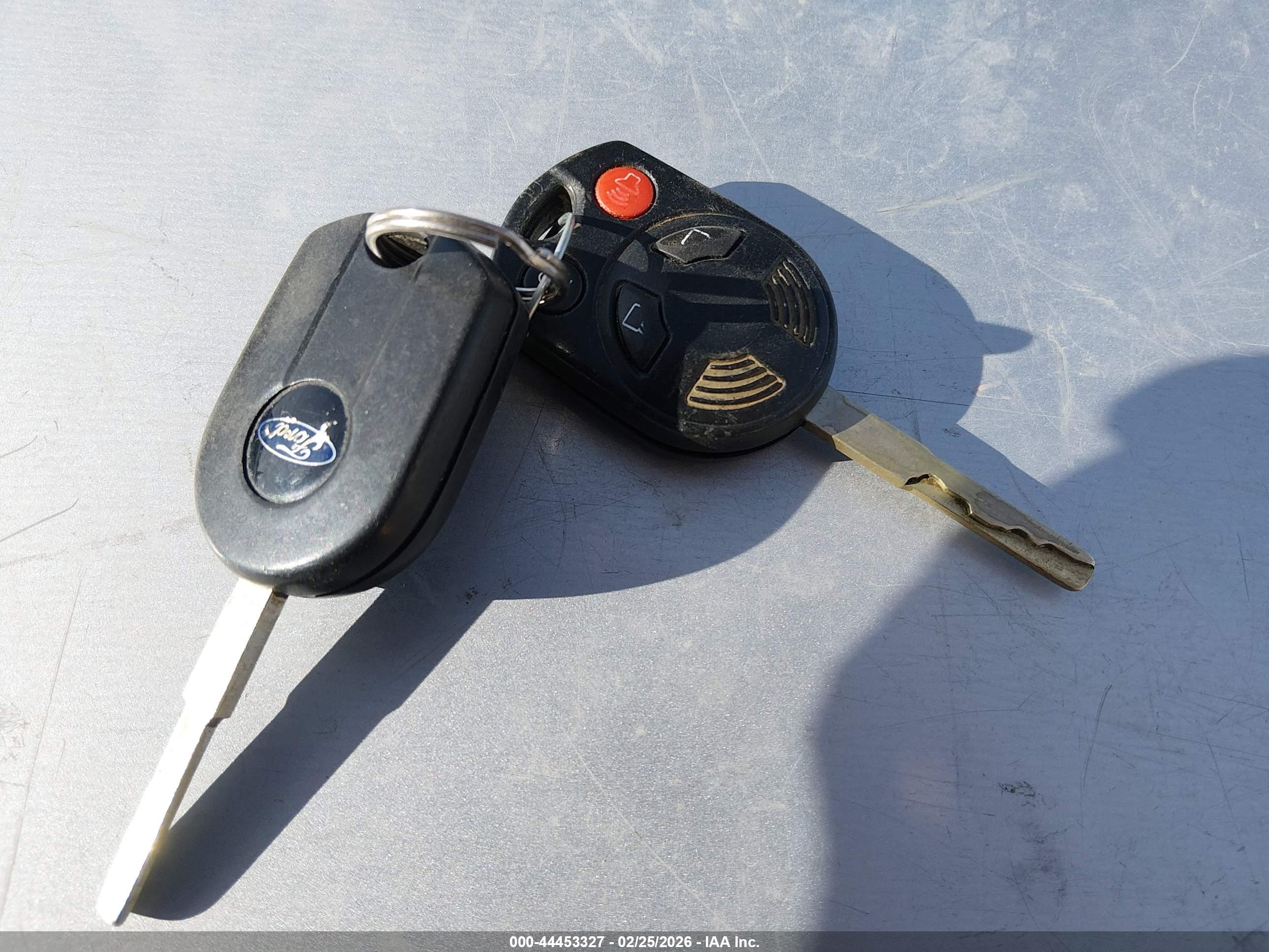 FORD FOCUS image 11