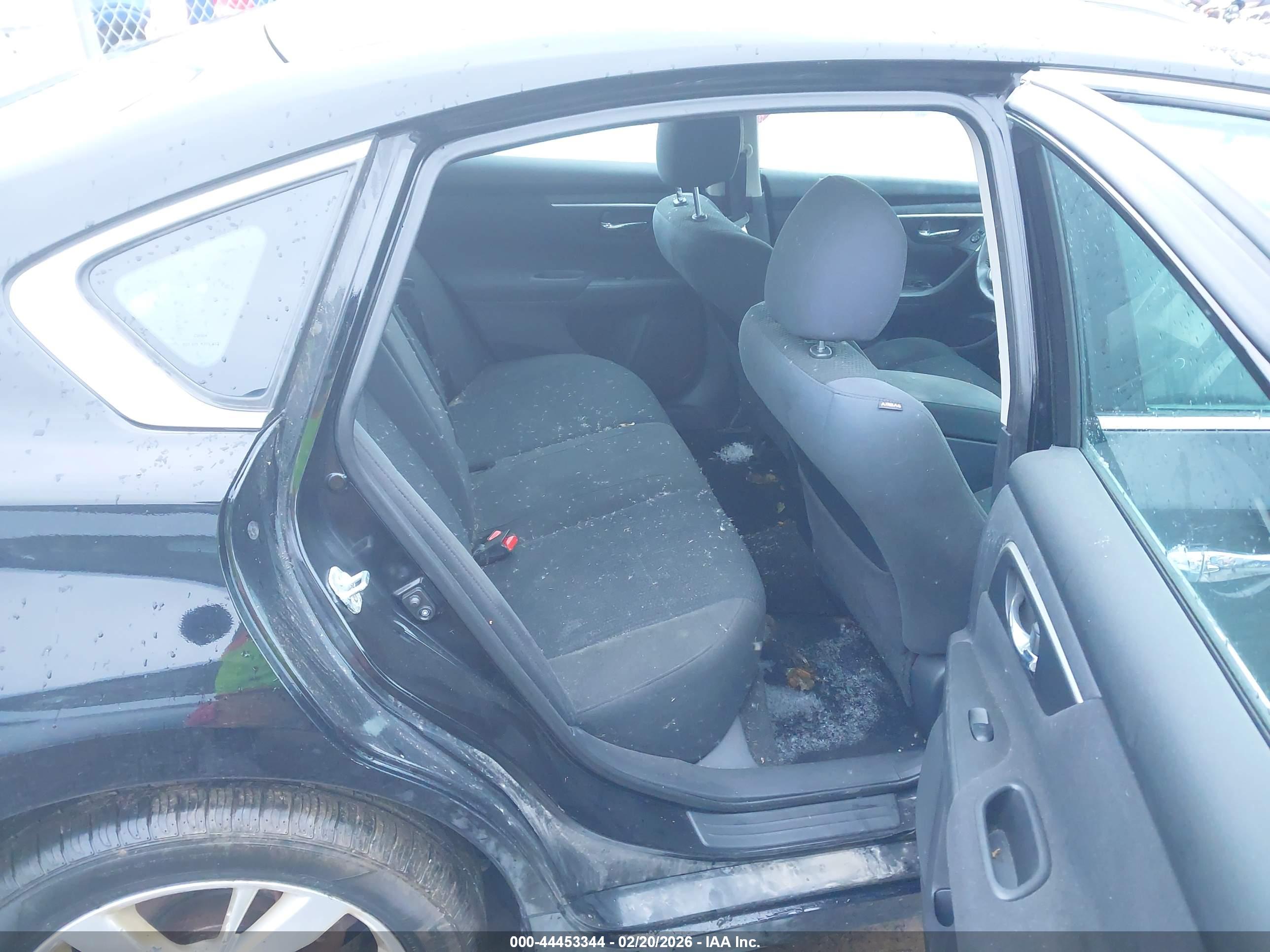 NISSAN ALTIMA image 8