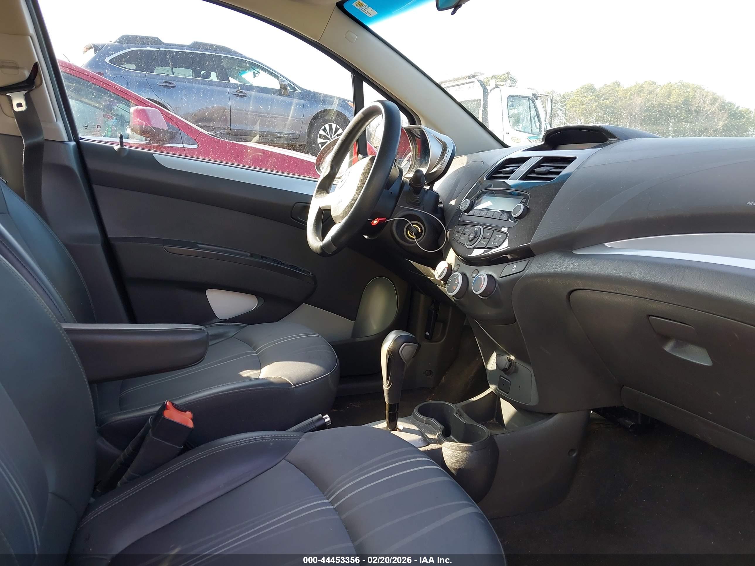 CHEVROLET SPARK image 5