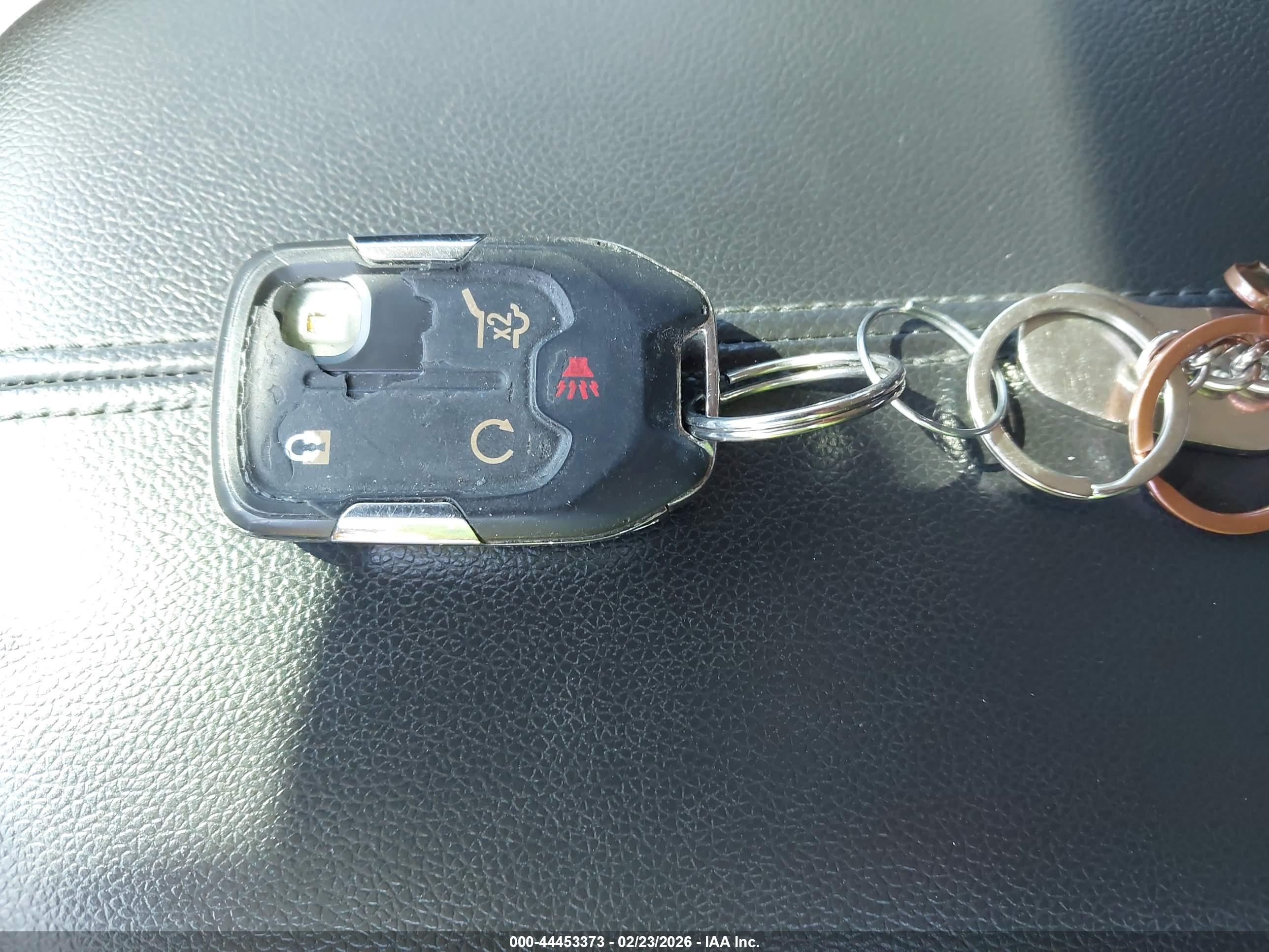 GMC TERRAIN image 11