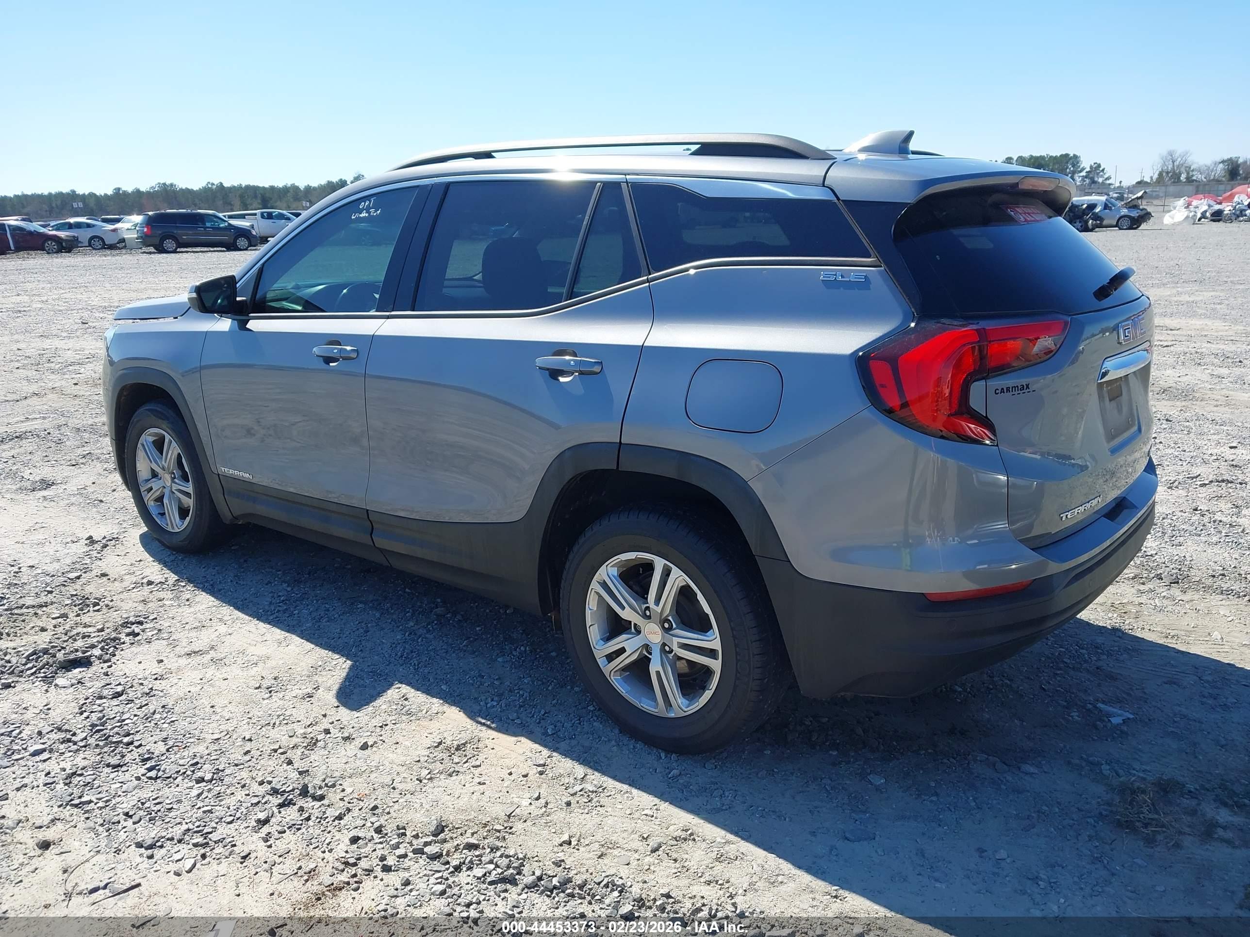 GMC TERRAIN image 3