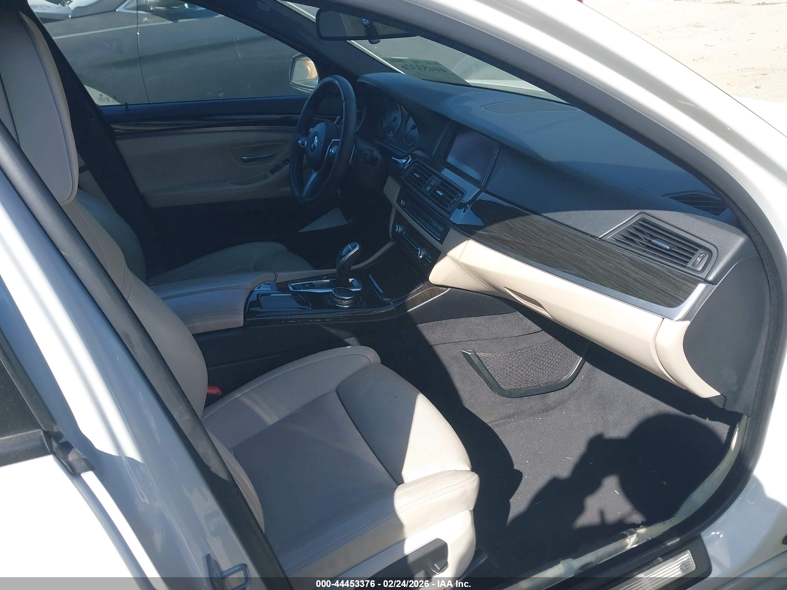BMW 535I image 5