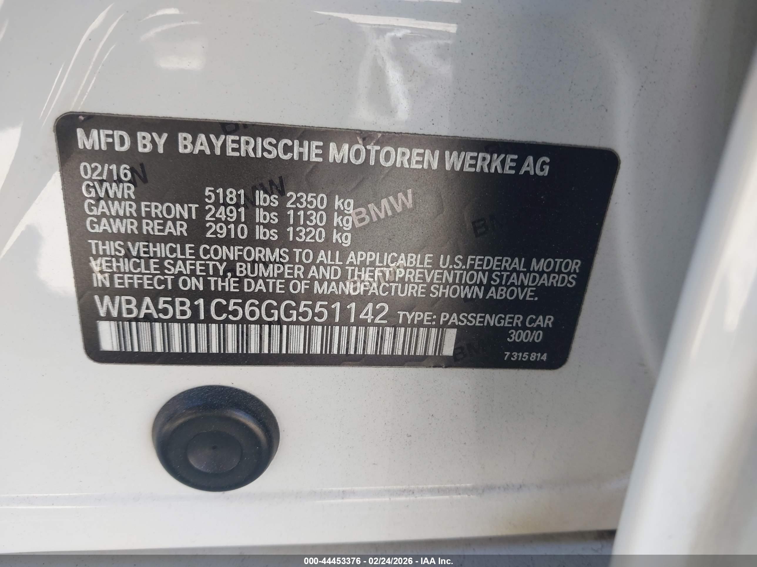 BMW 535I image 9