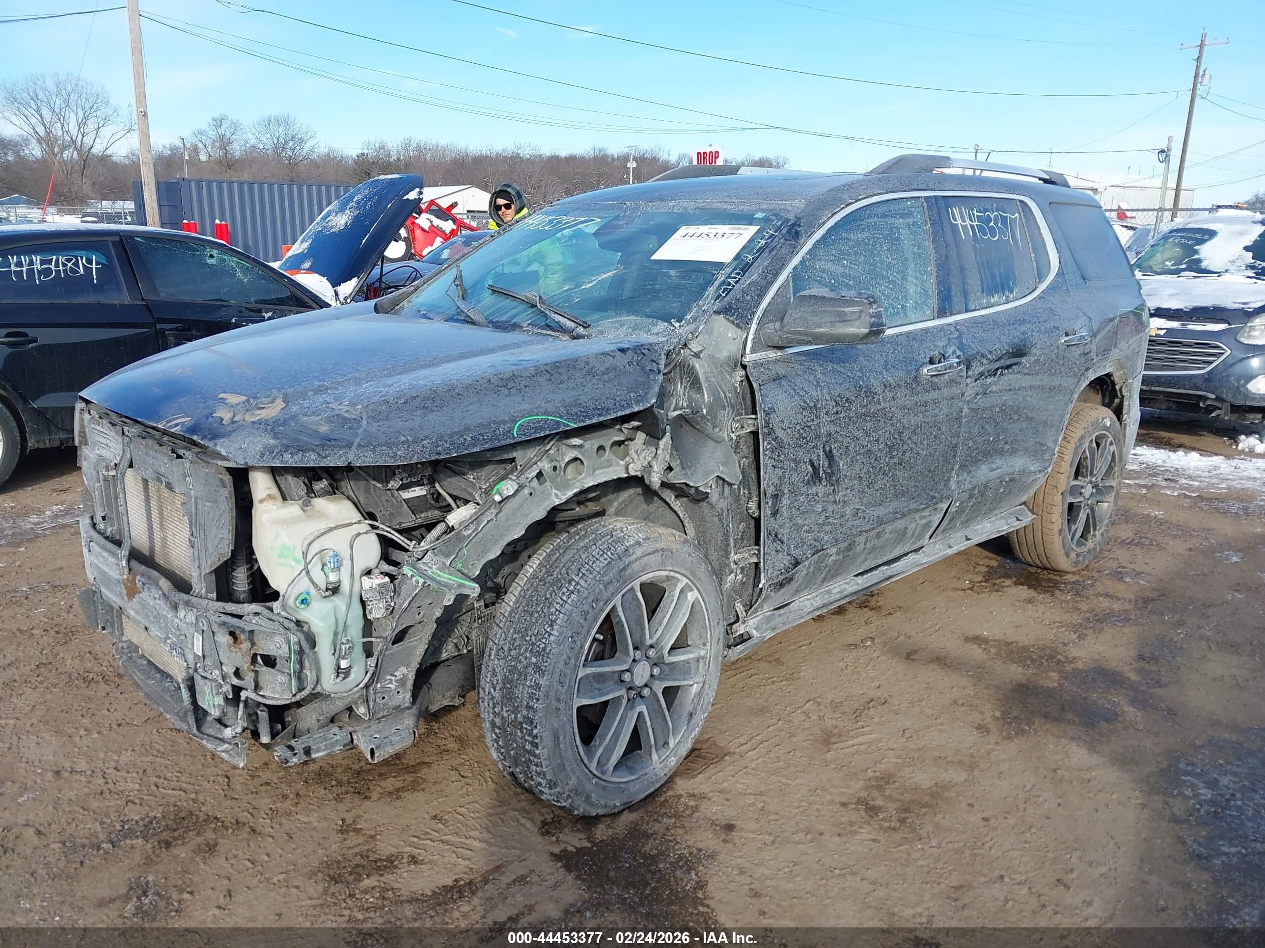 GMC ACADIA image 6