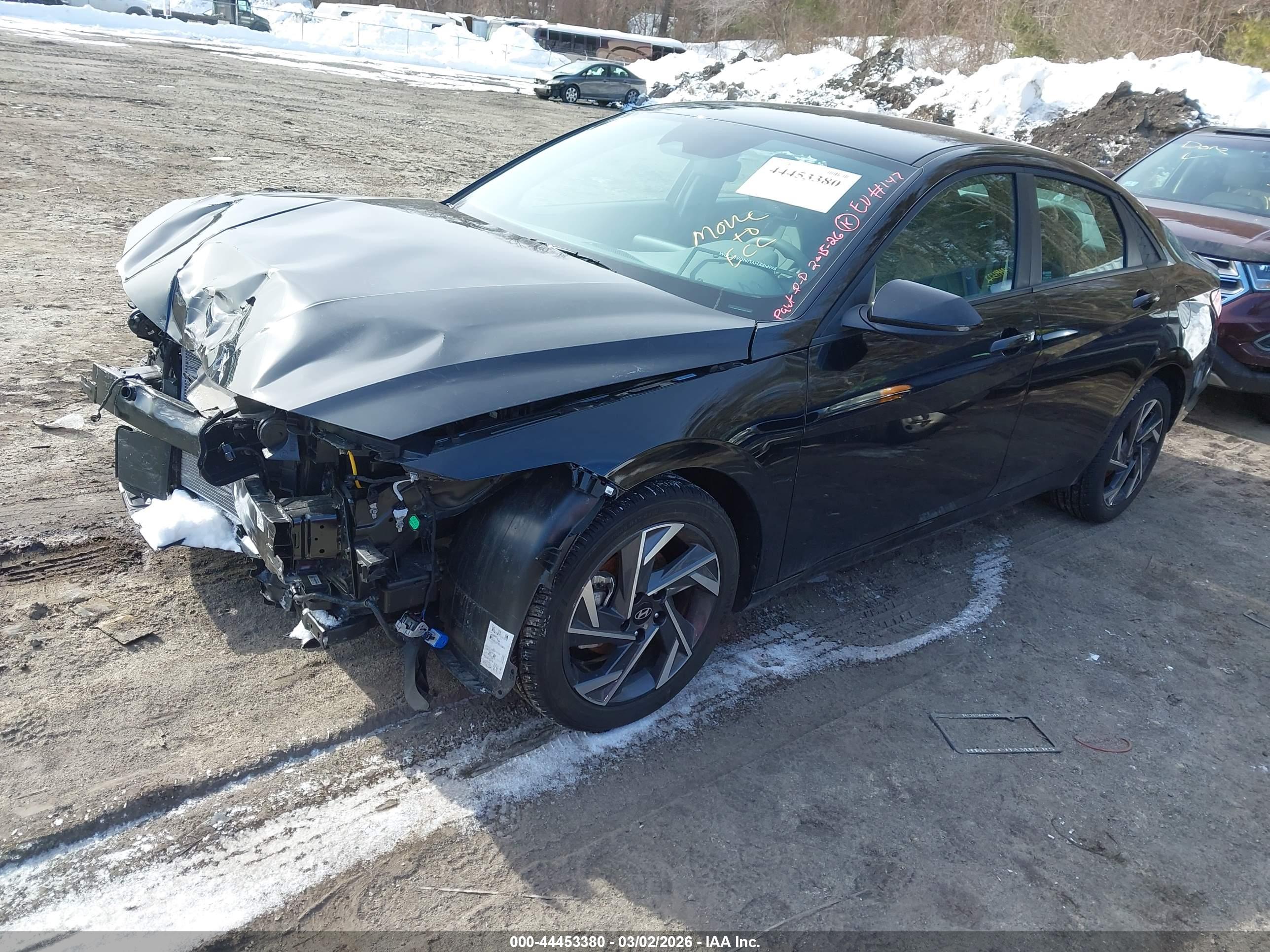 HYUNDAI ELANTRA image 2