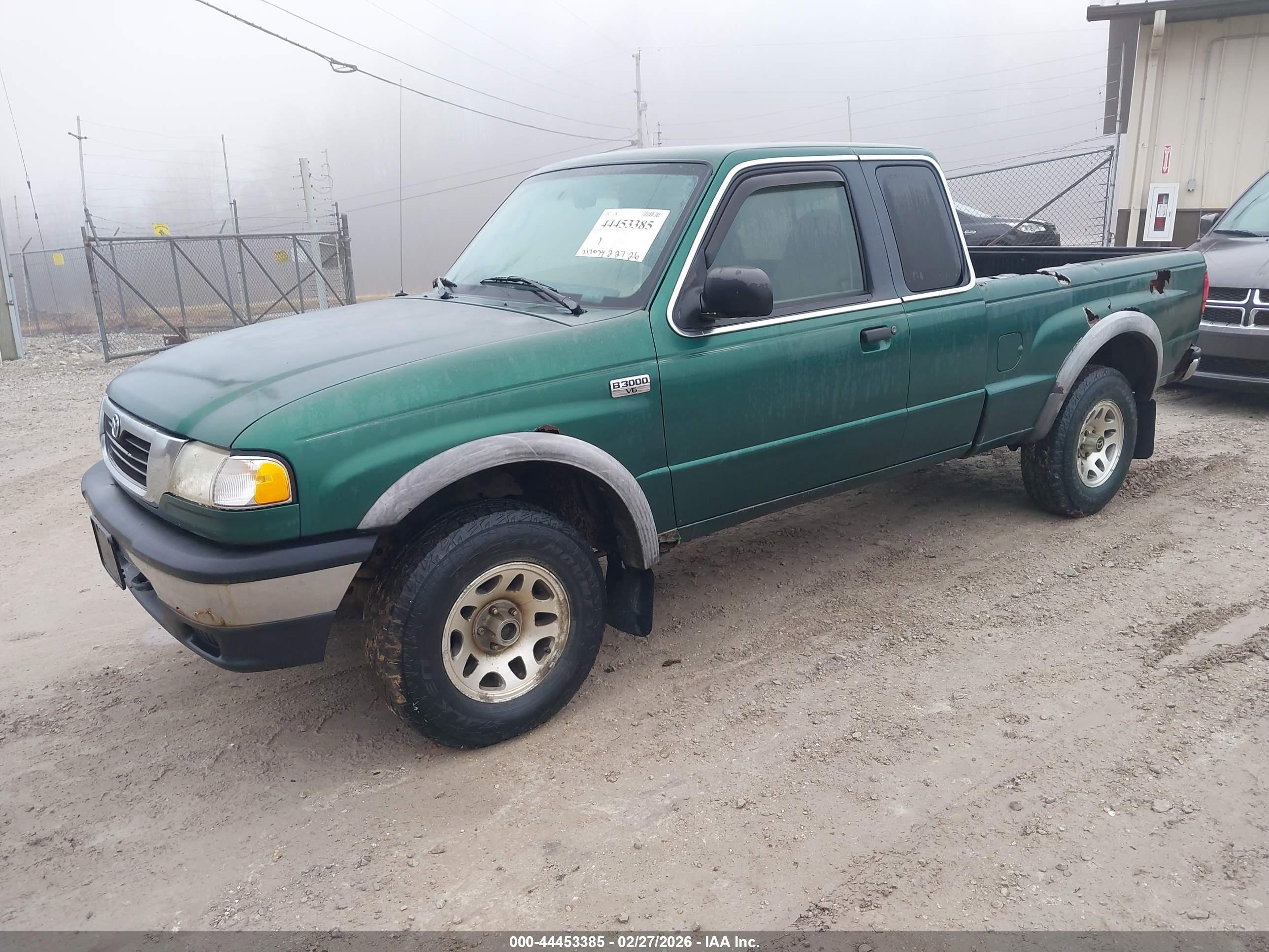 MAZDA B3000 image 2