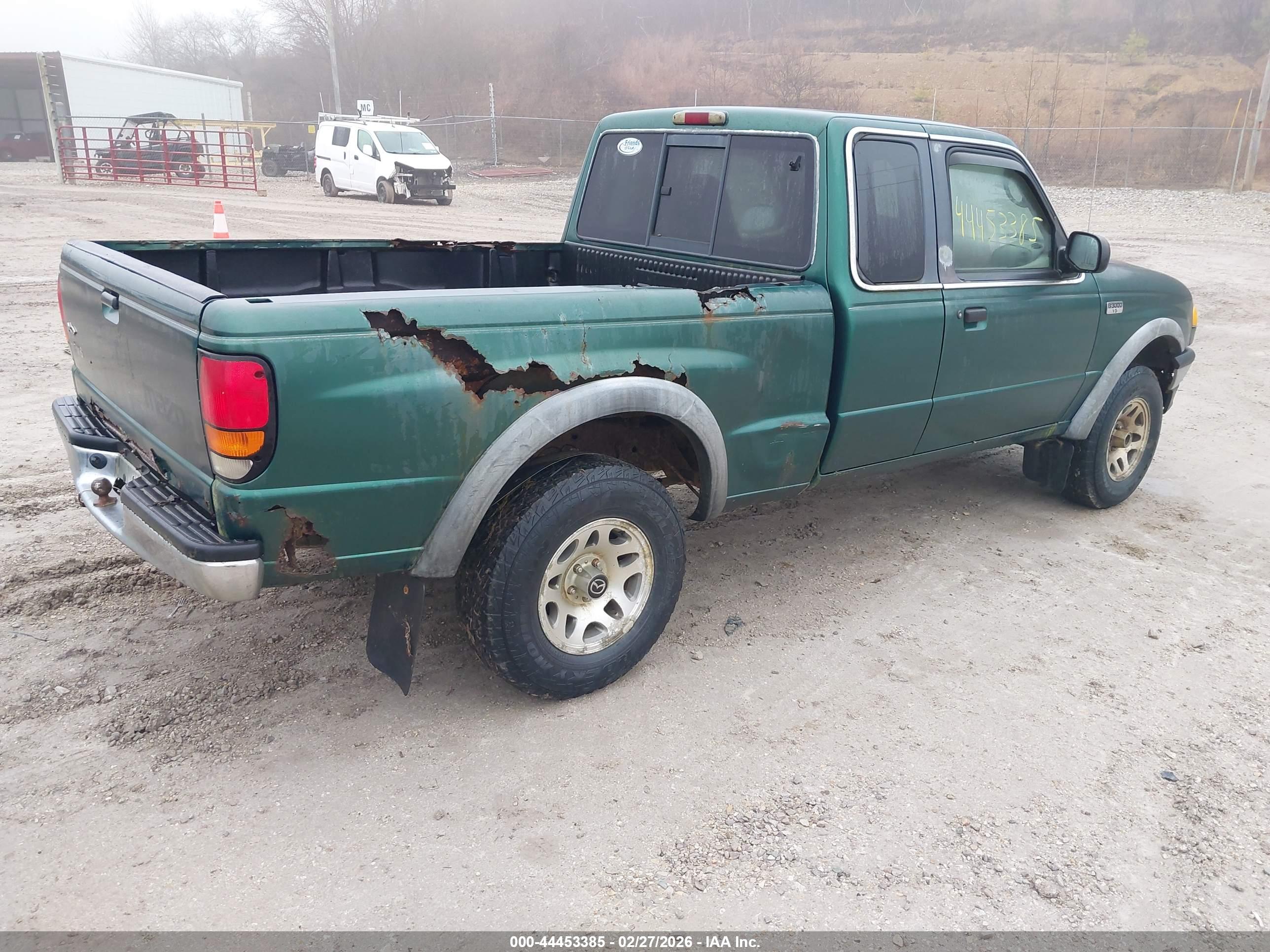 MAZDA B3000 image 4