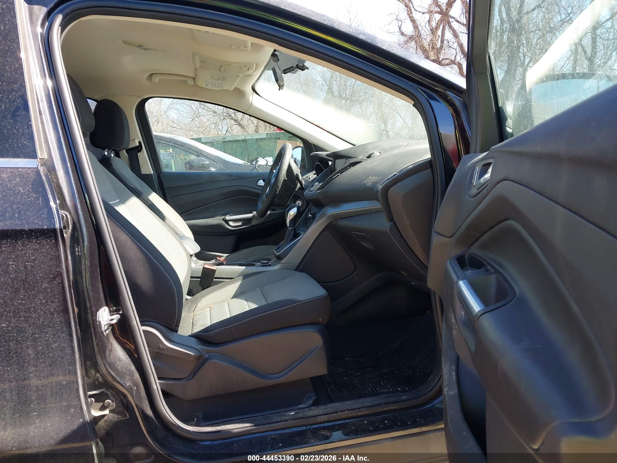 FORD ESCAPE image 5