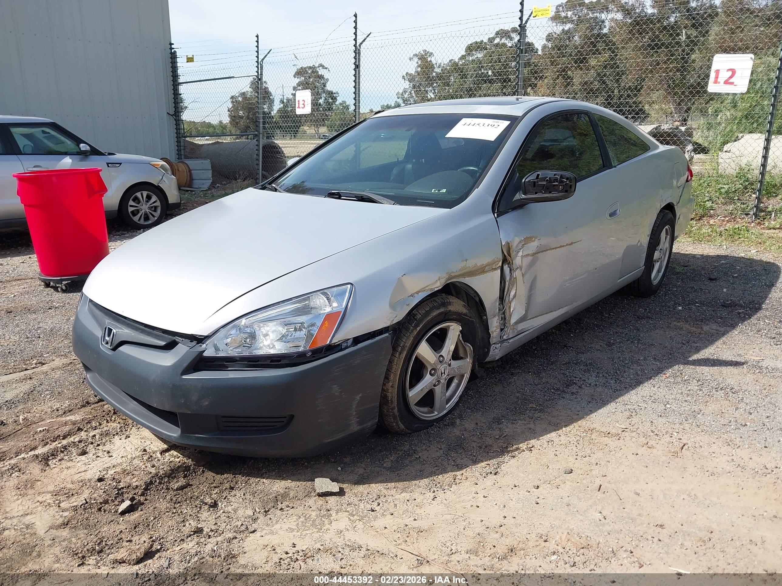 HONDA ACCORD image 2