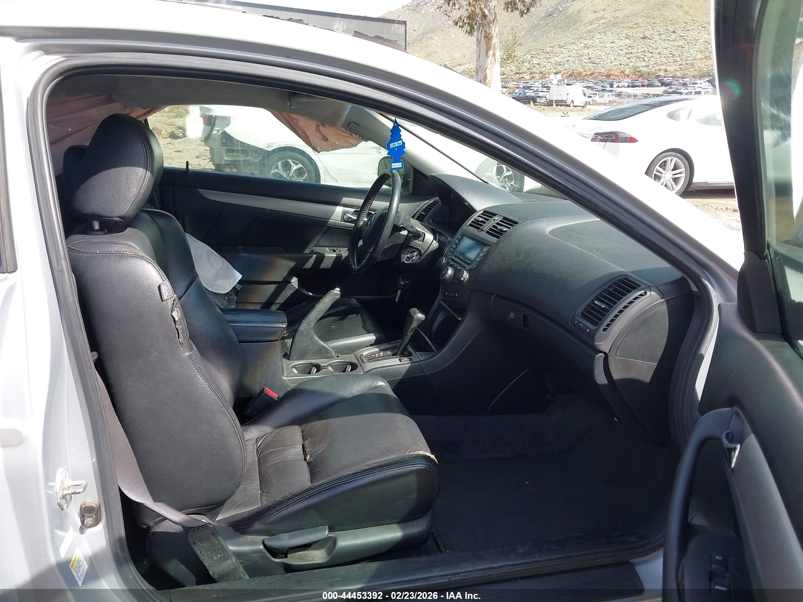 HONDA ACCORD image 5