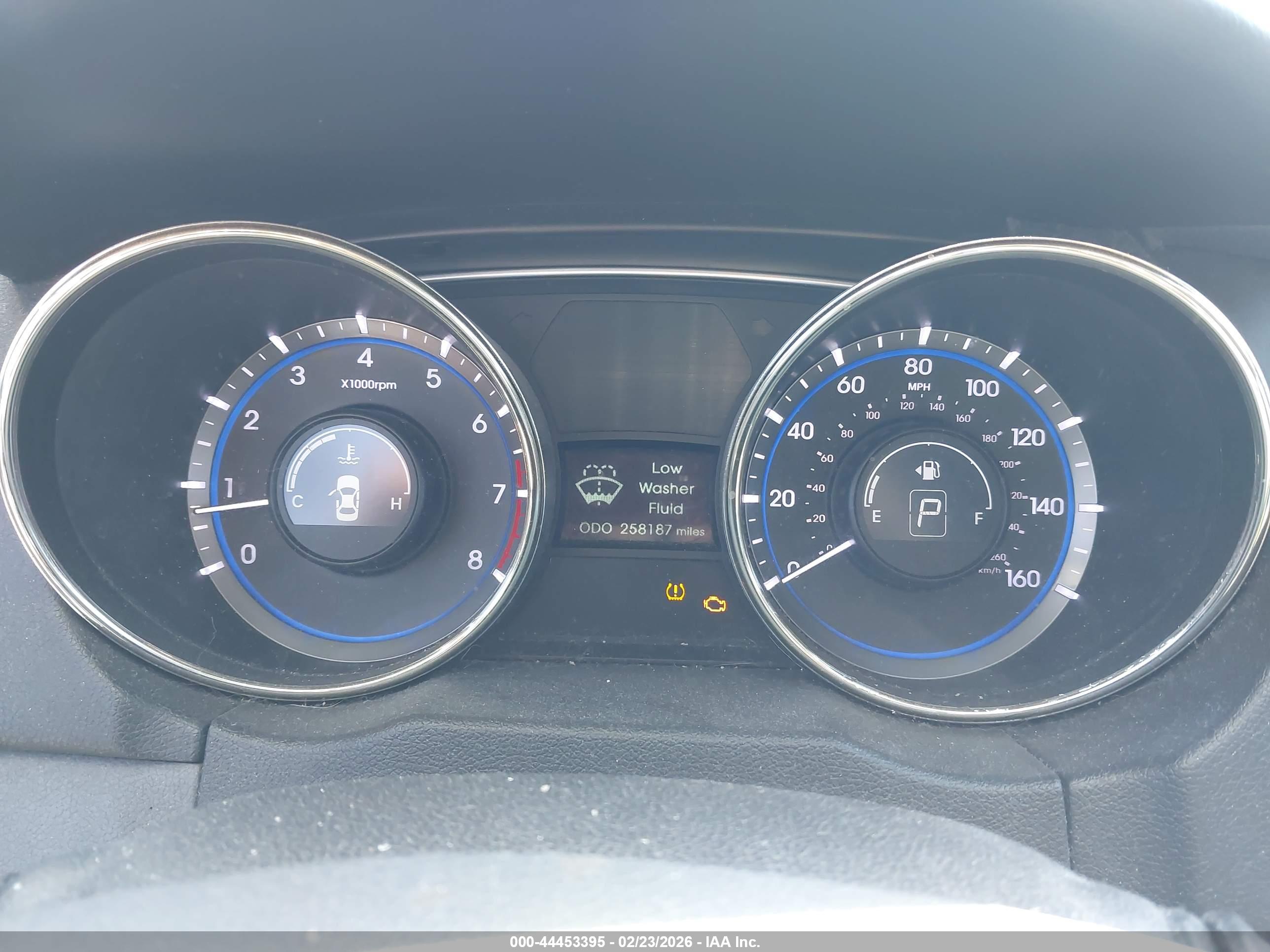 HYUNDAI SONATA image 7
