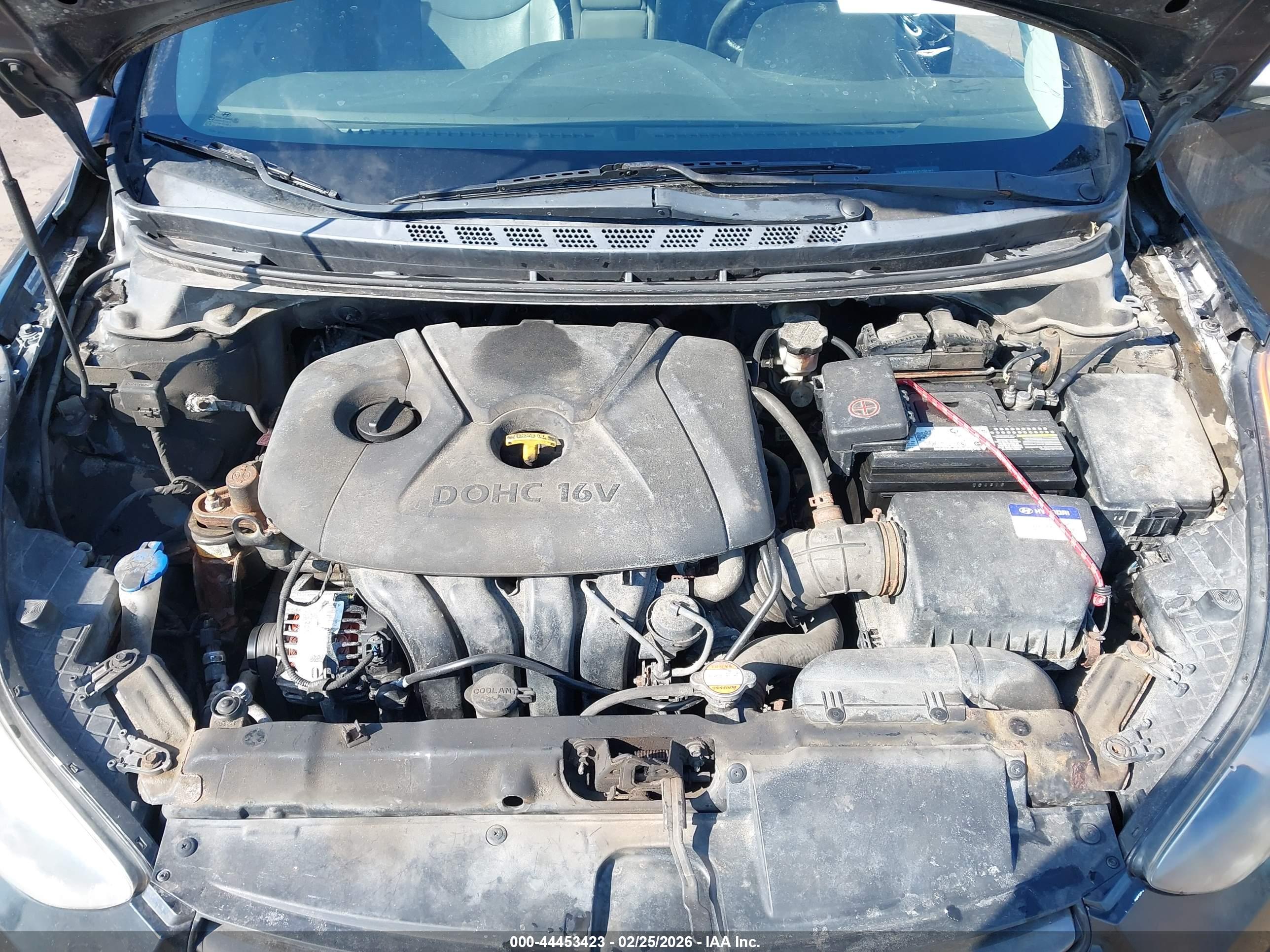 HYUNDAI ELANTRA image 10