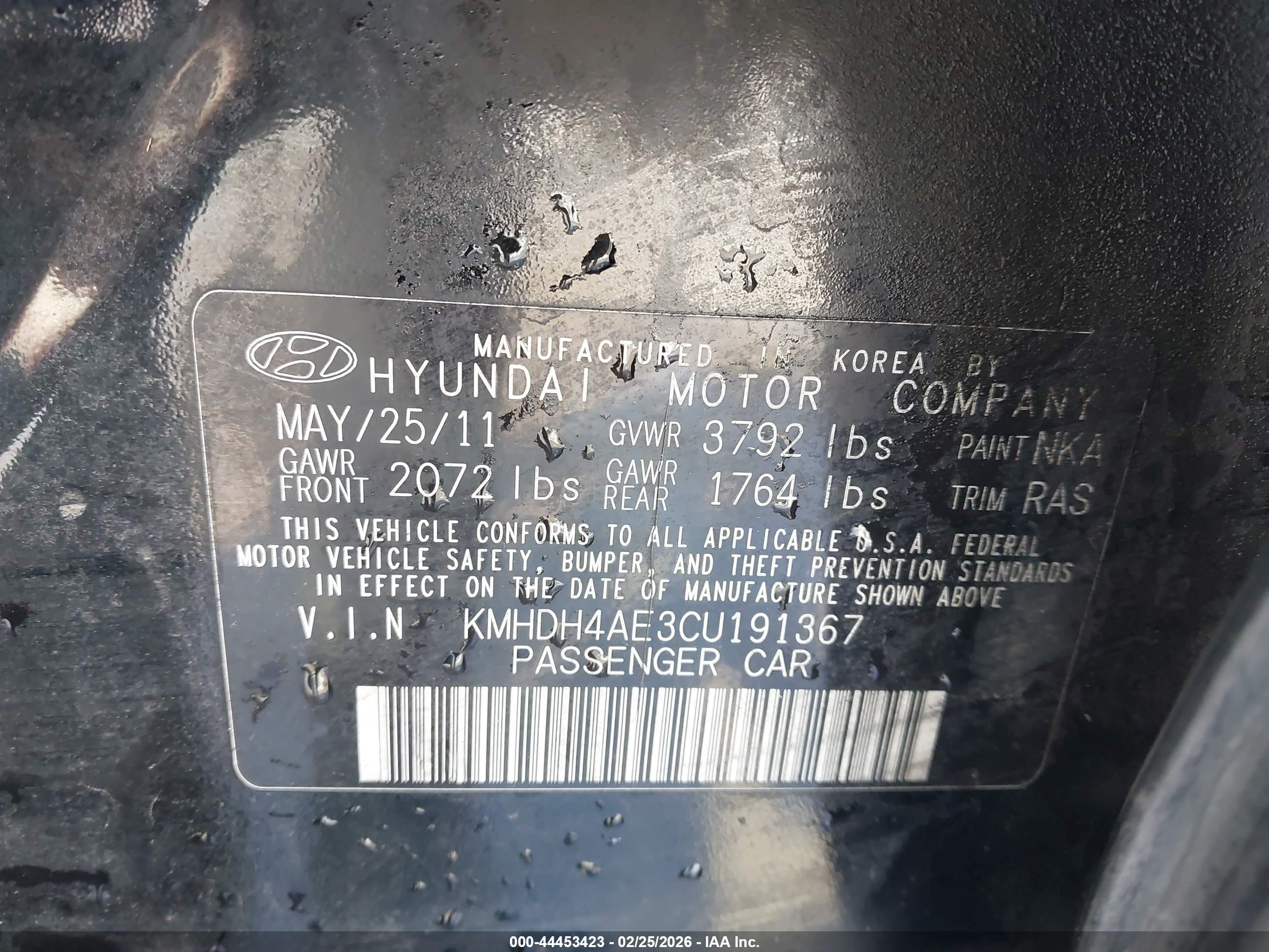 HYUNDAI ELANTRA image 9