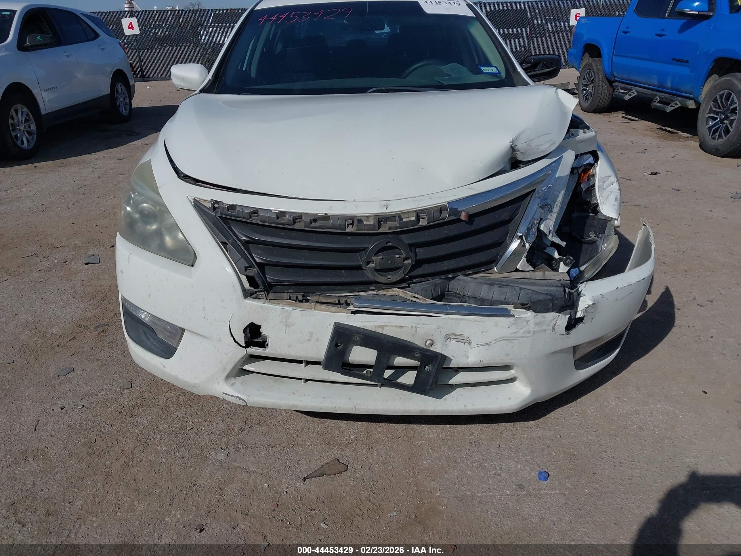 NISSAN ALTIMA image 6