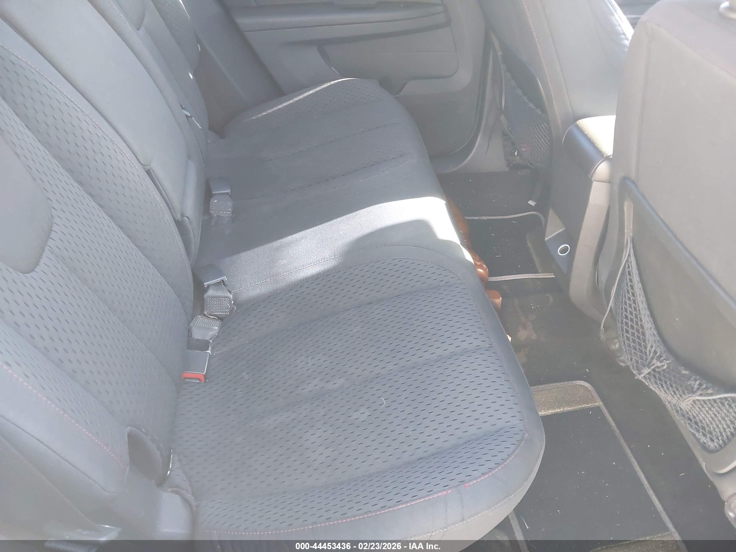 CHEVROLET EQUINOX image 8