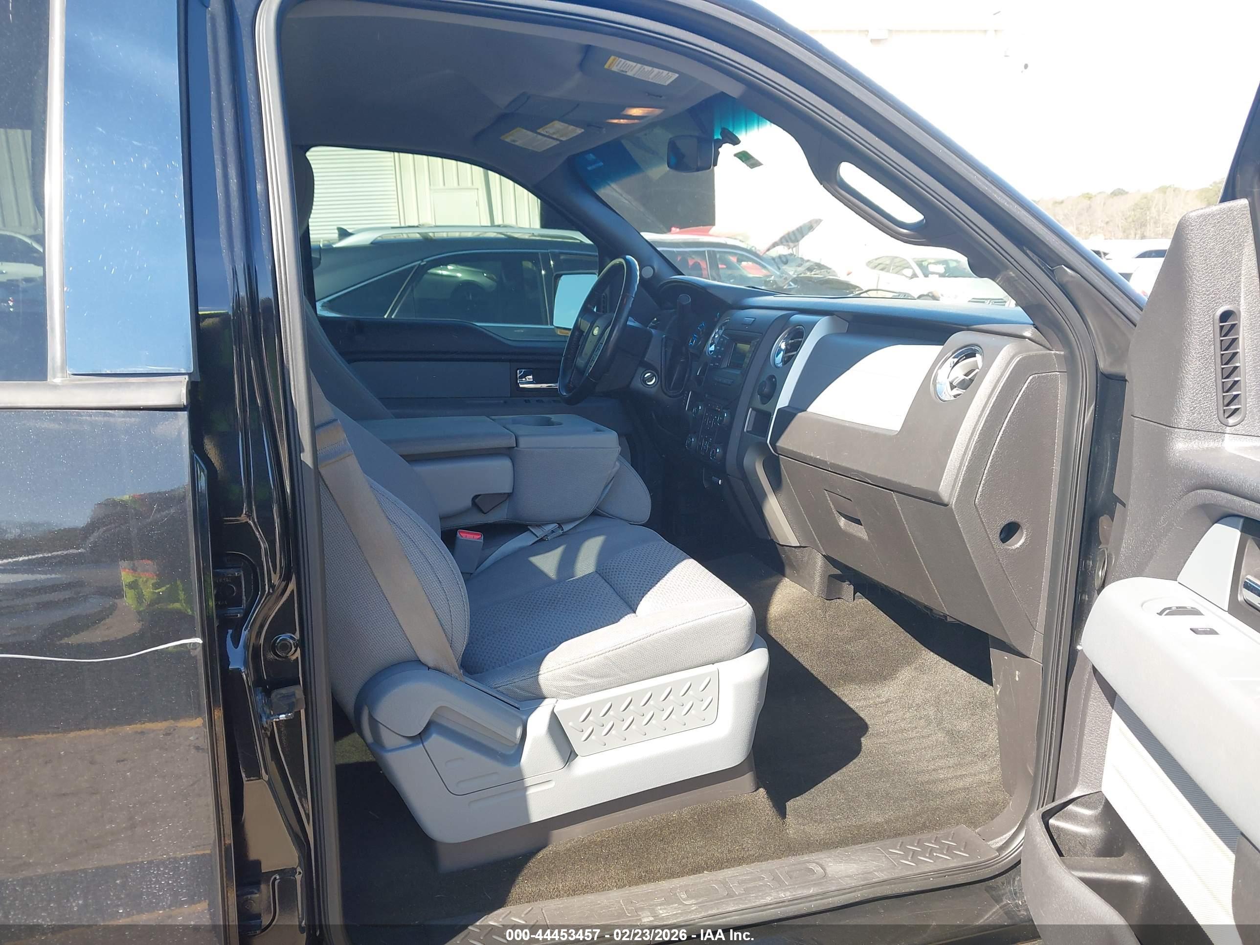 FORD F-150 image 5