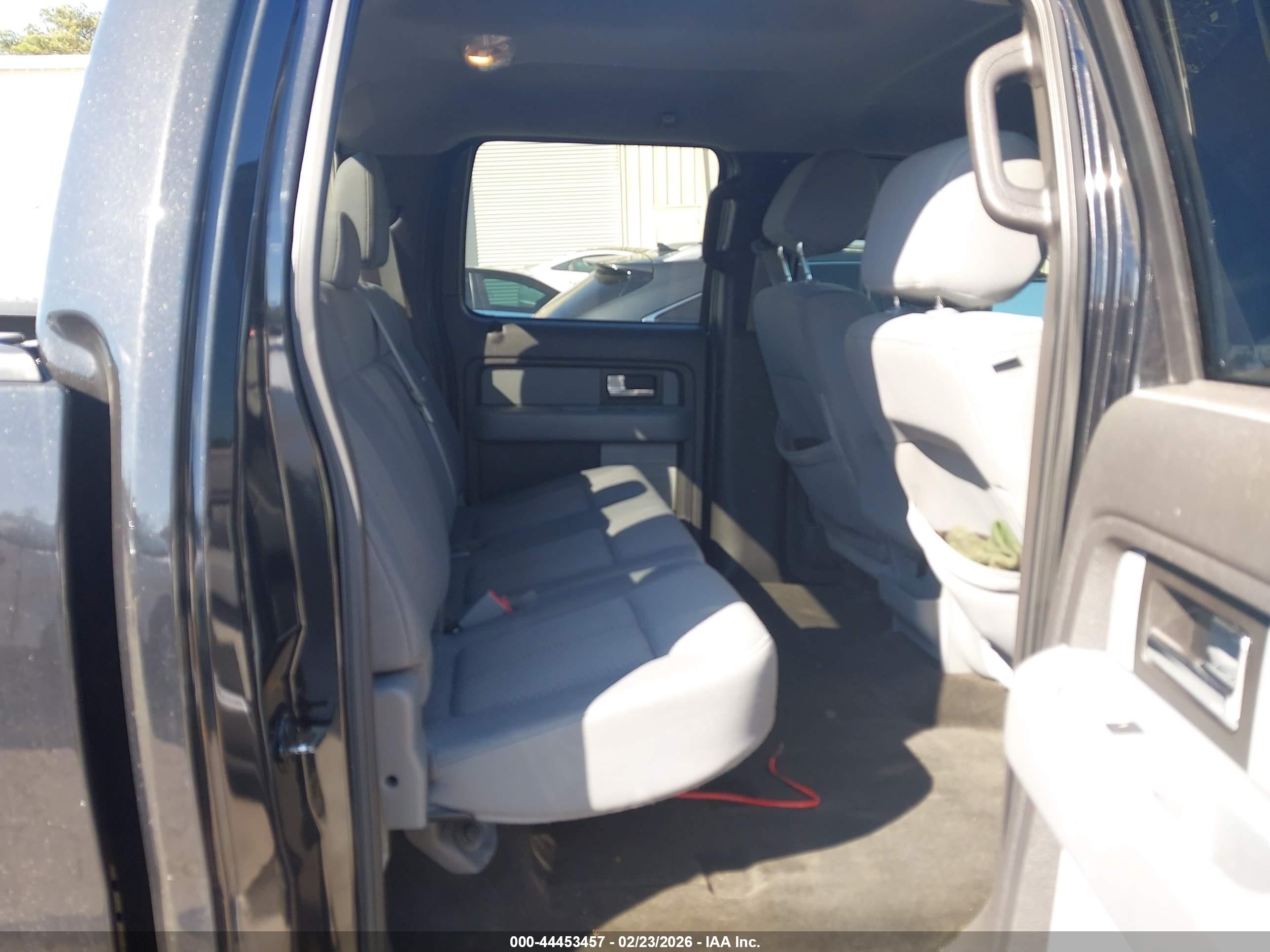 FORD F-150 image 8