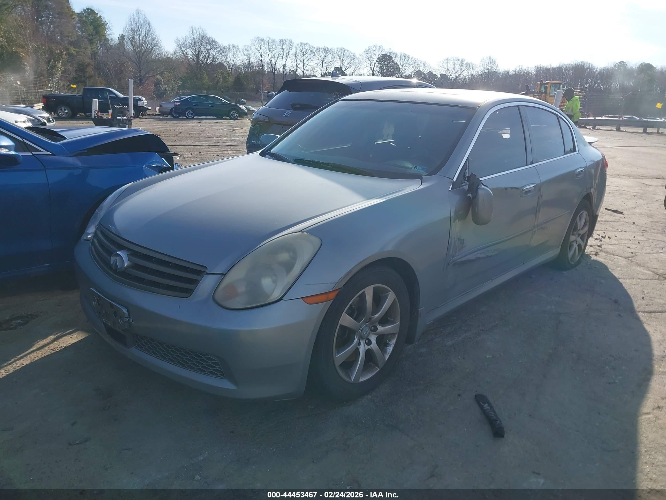 INFINITI G35 image 2